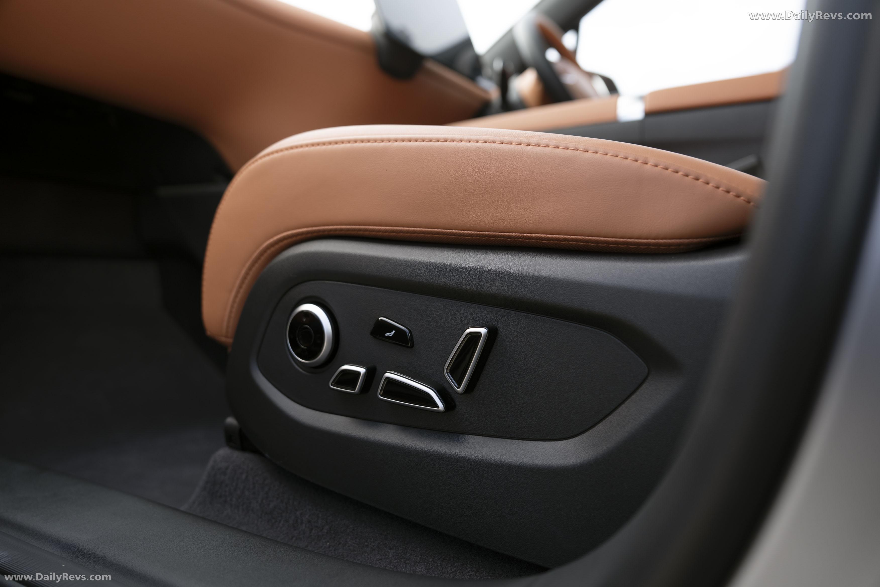 2026 Deepal E07 Interior