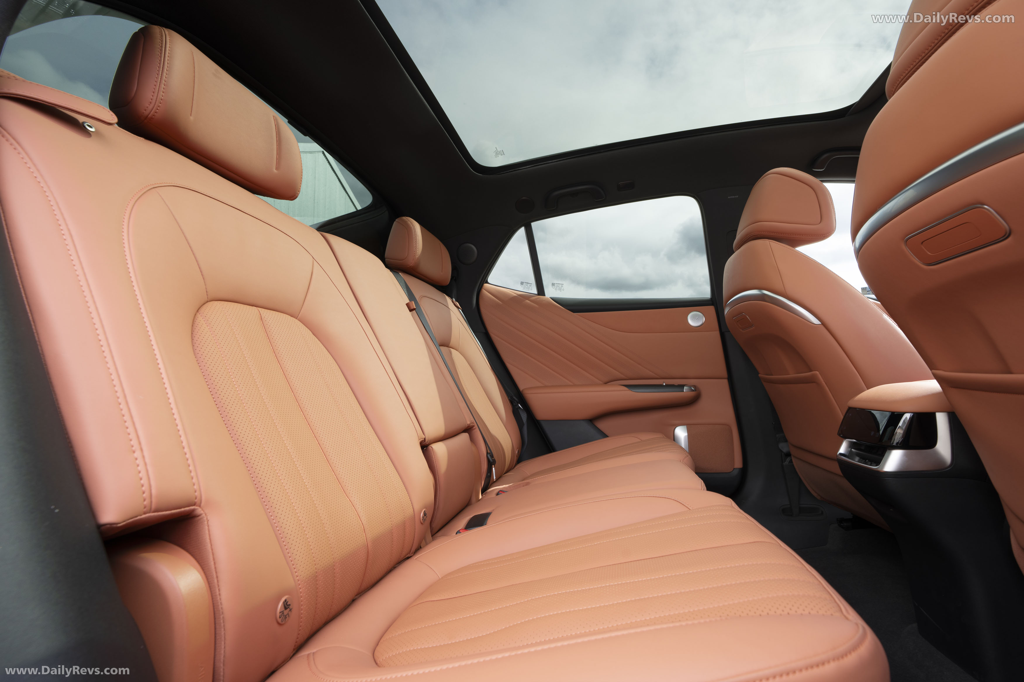 2026 Deepal E07 Interior