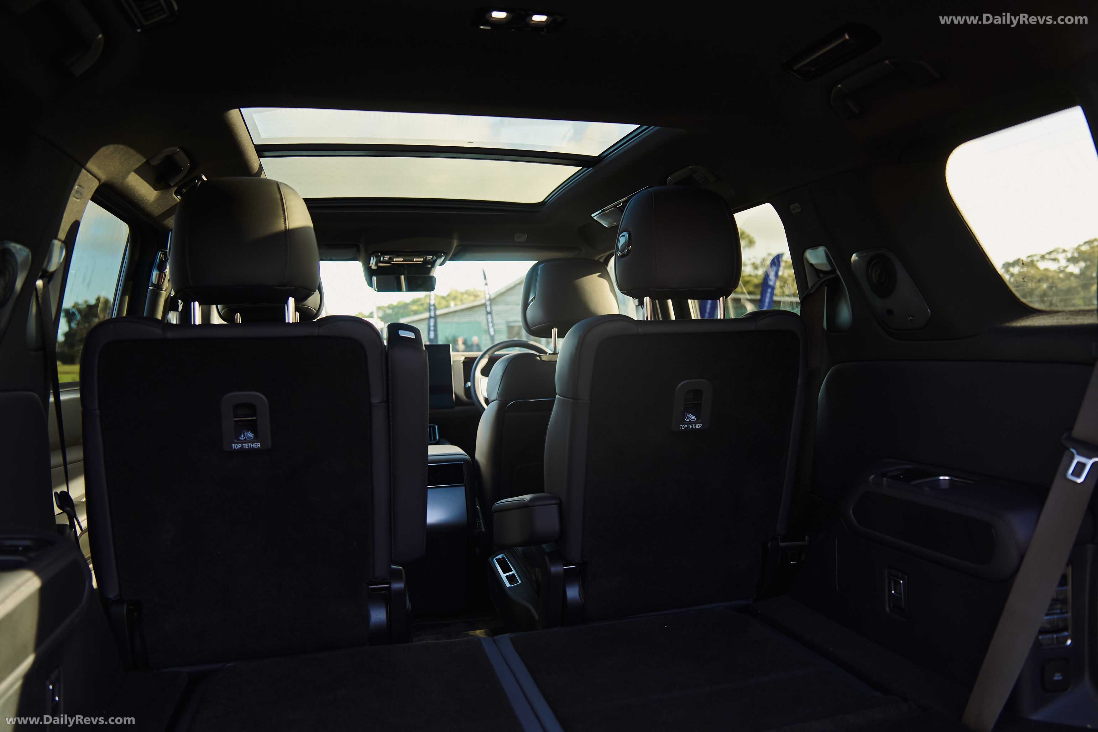 2026 Denza B8 Interior