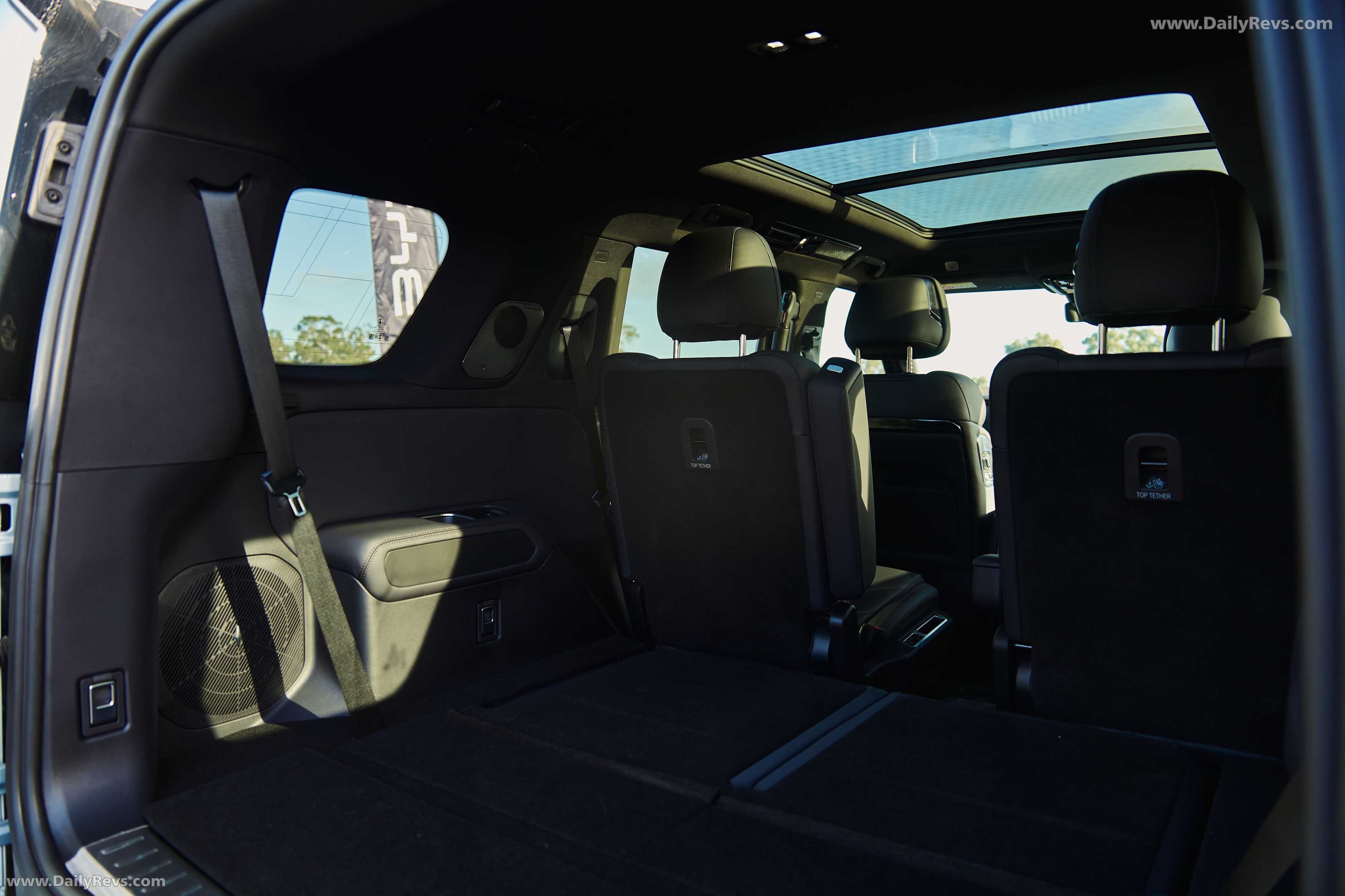 2026 Denza B8 Interior