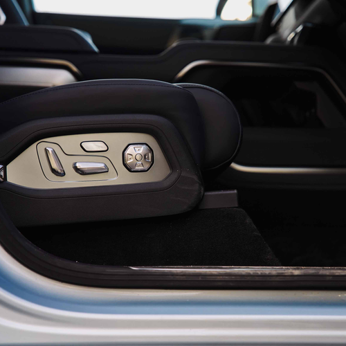 2026 Denza B5 Interior