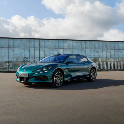 Image of Z9GT European Version