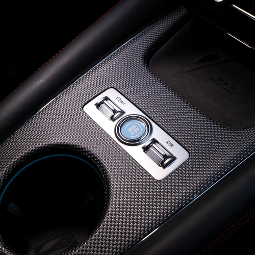2027 Denza Z Coupe Interior