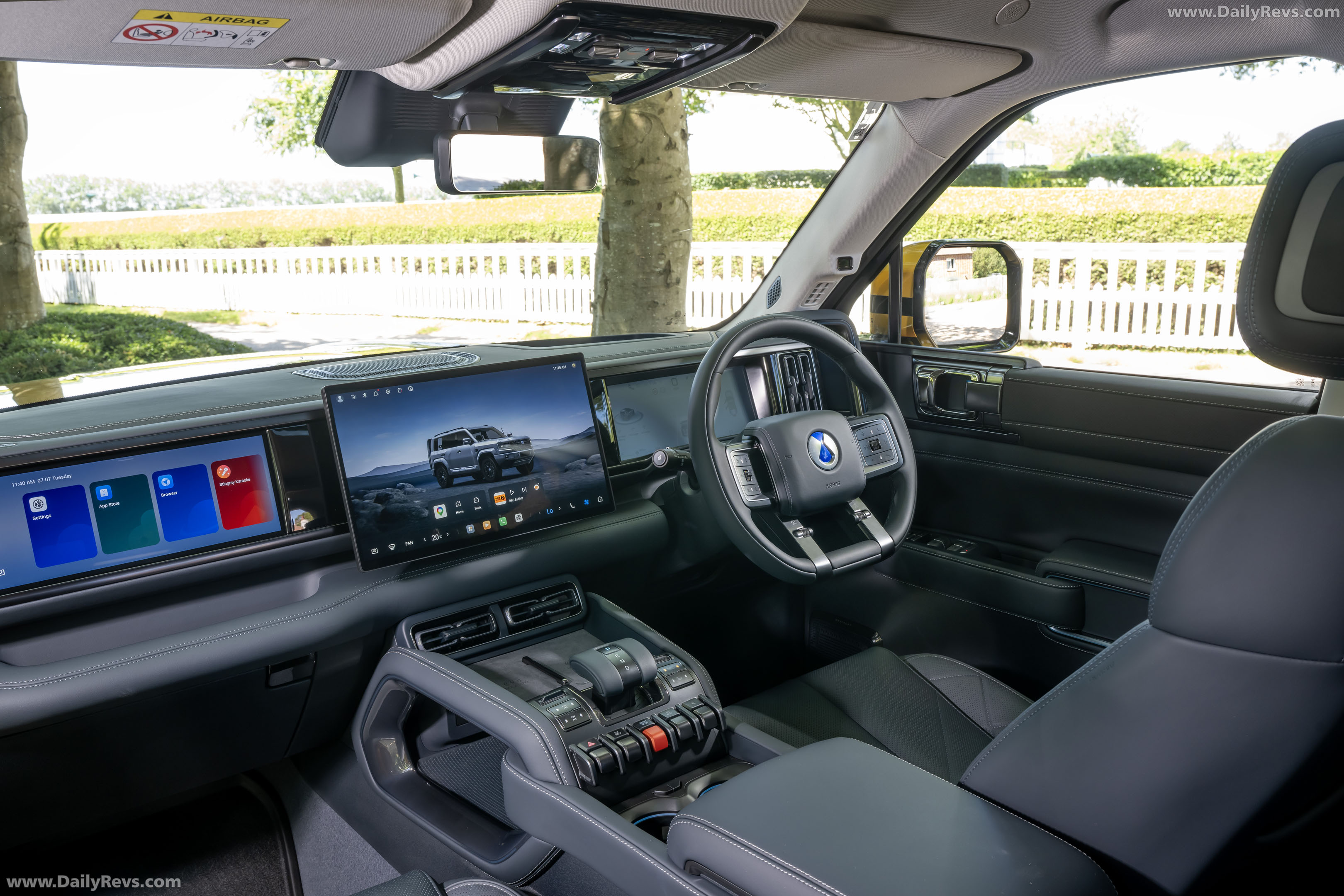 2027 Denza B5 UK Version Interior