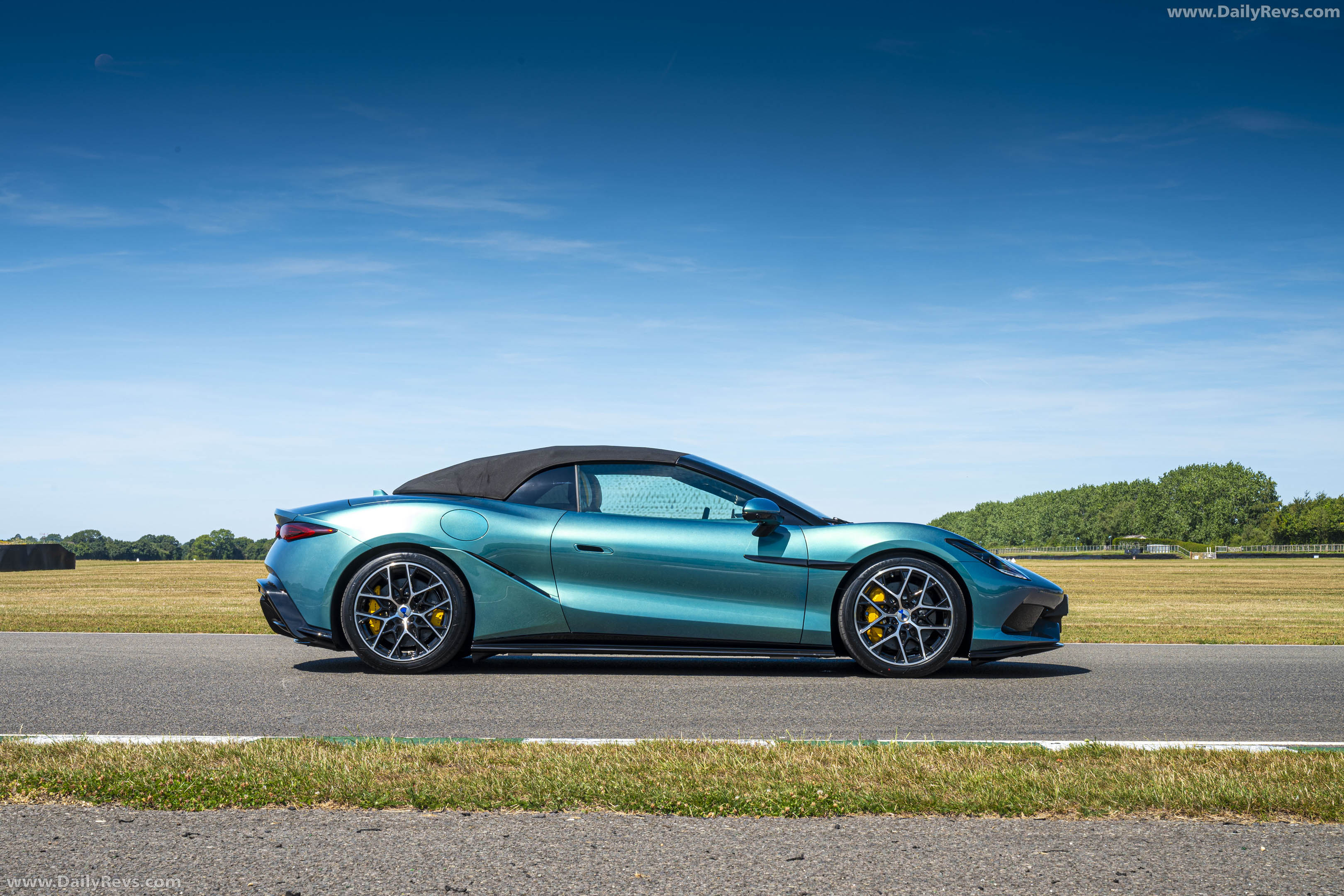 2027 Denza Z Spider Side View