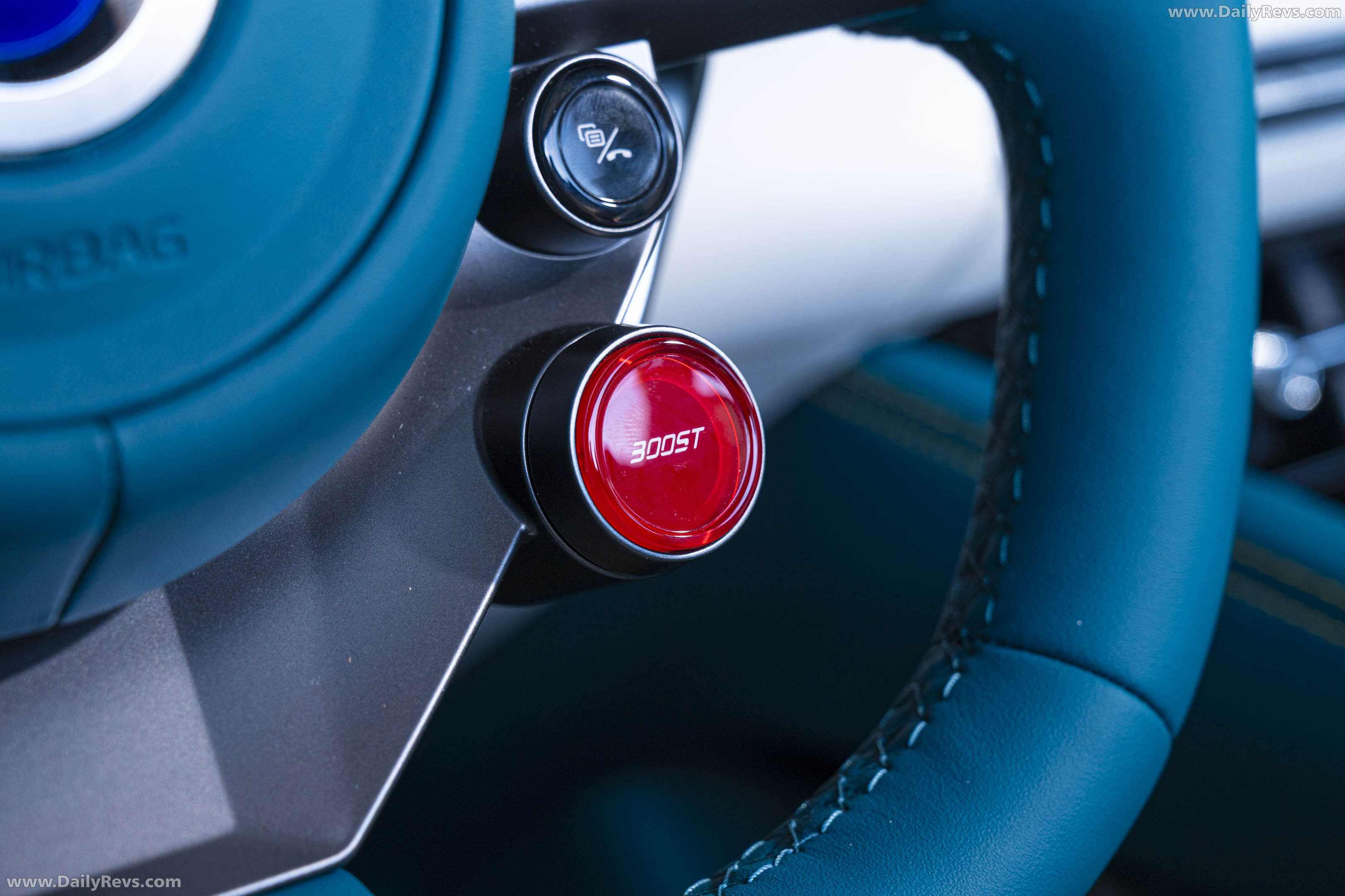 2027 Denza Z Spider Interior