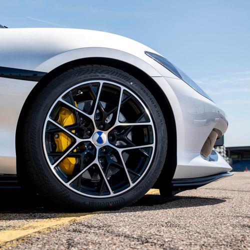 2027 Denza Z Coupe Silverstone Silver Exterior