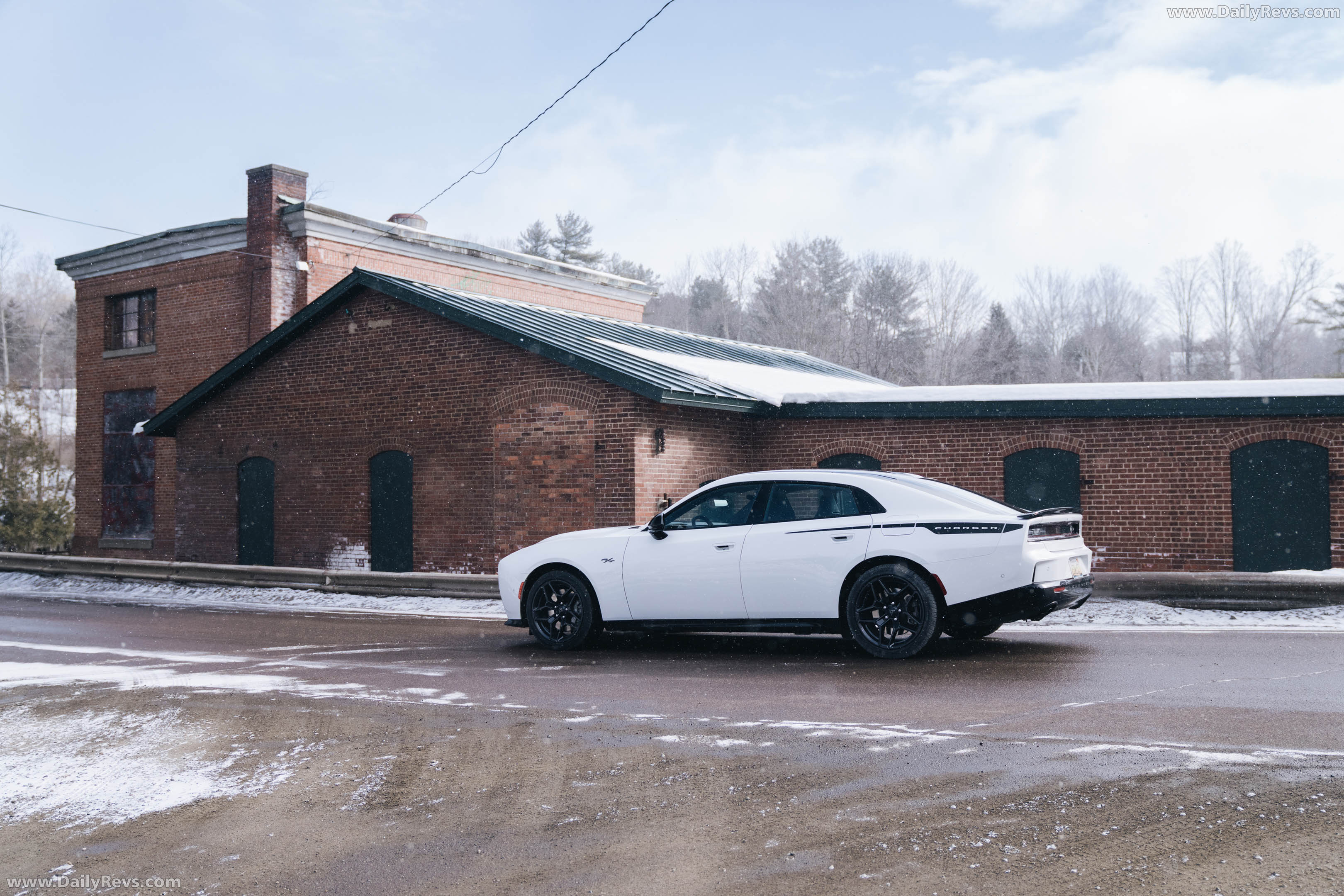 2026 Dodge Charger Sedan SIXPACK Side View