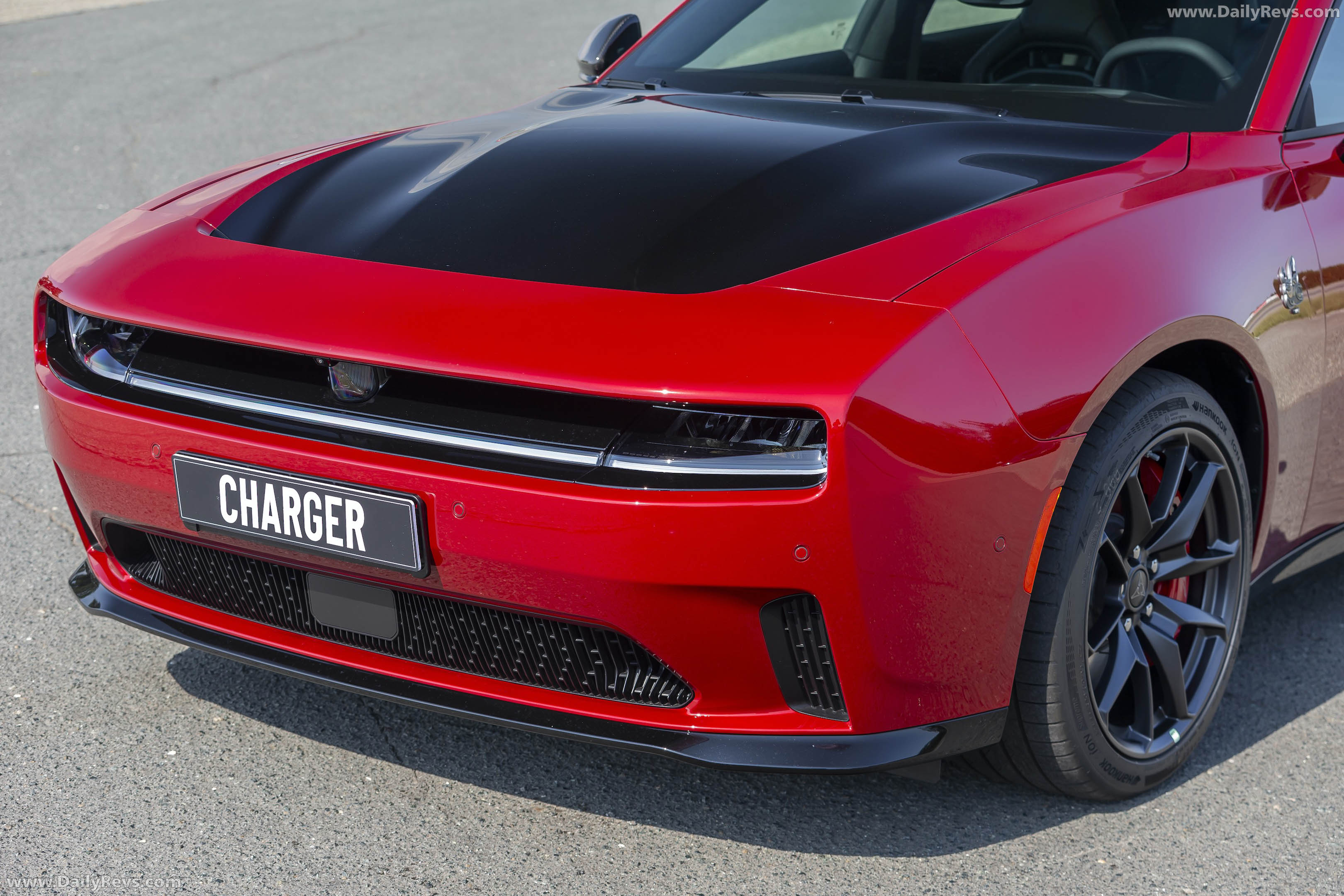 2027 Dodge Charger Daytona 4-Door European Version Exterior