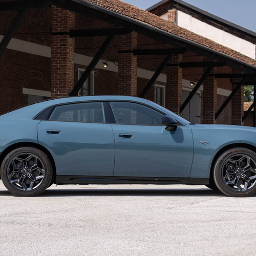2027 Dodge Charger Sixpack 4-Door European Version Side View