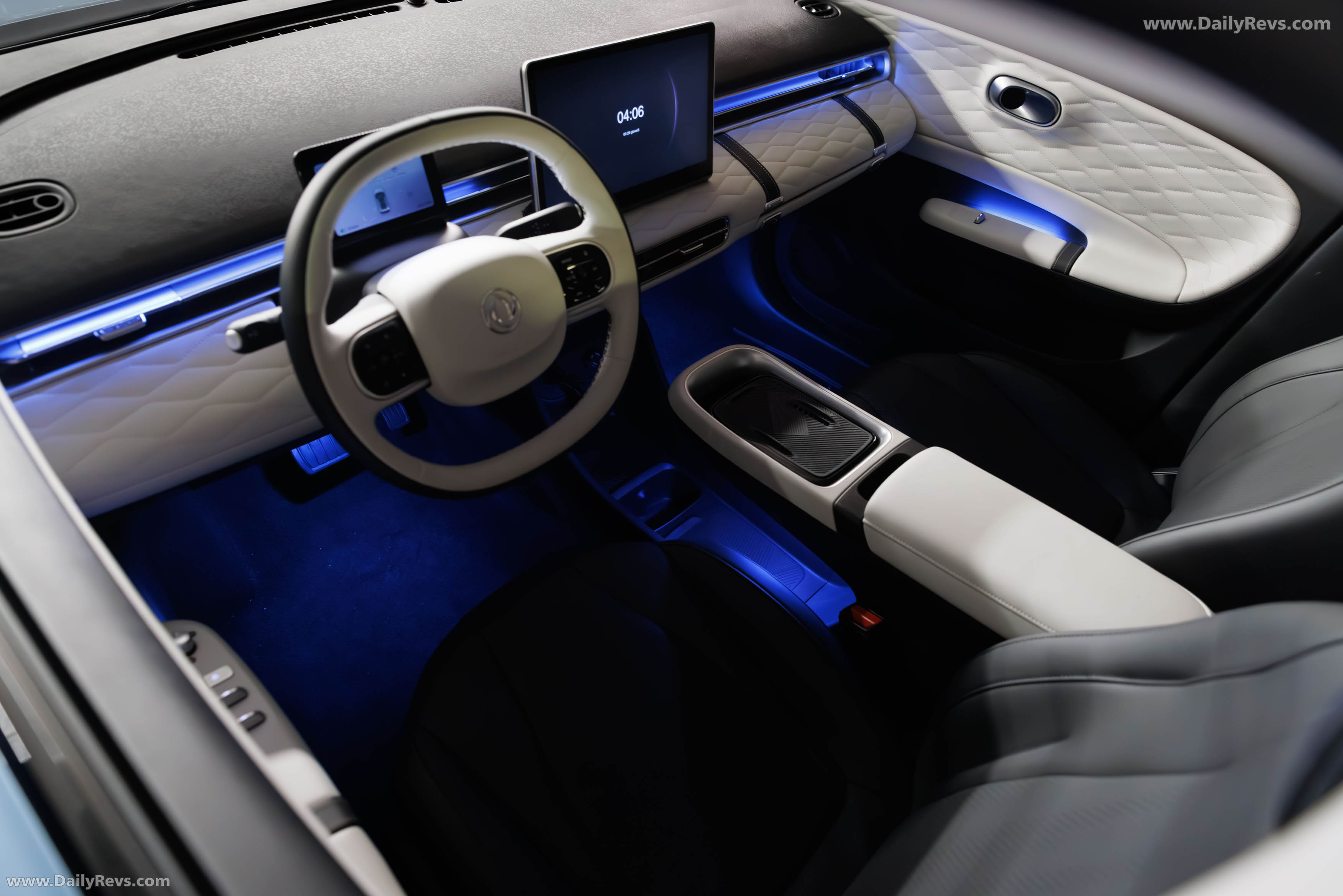 2026 Dongfeng Box Interior