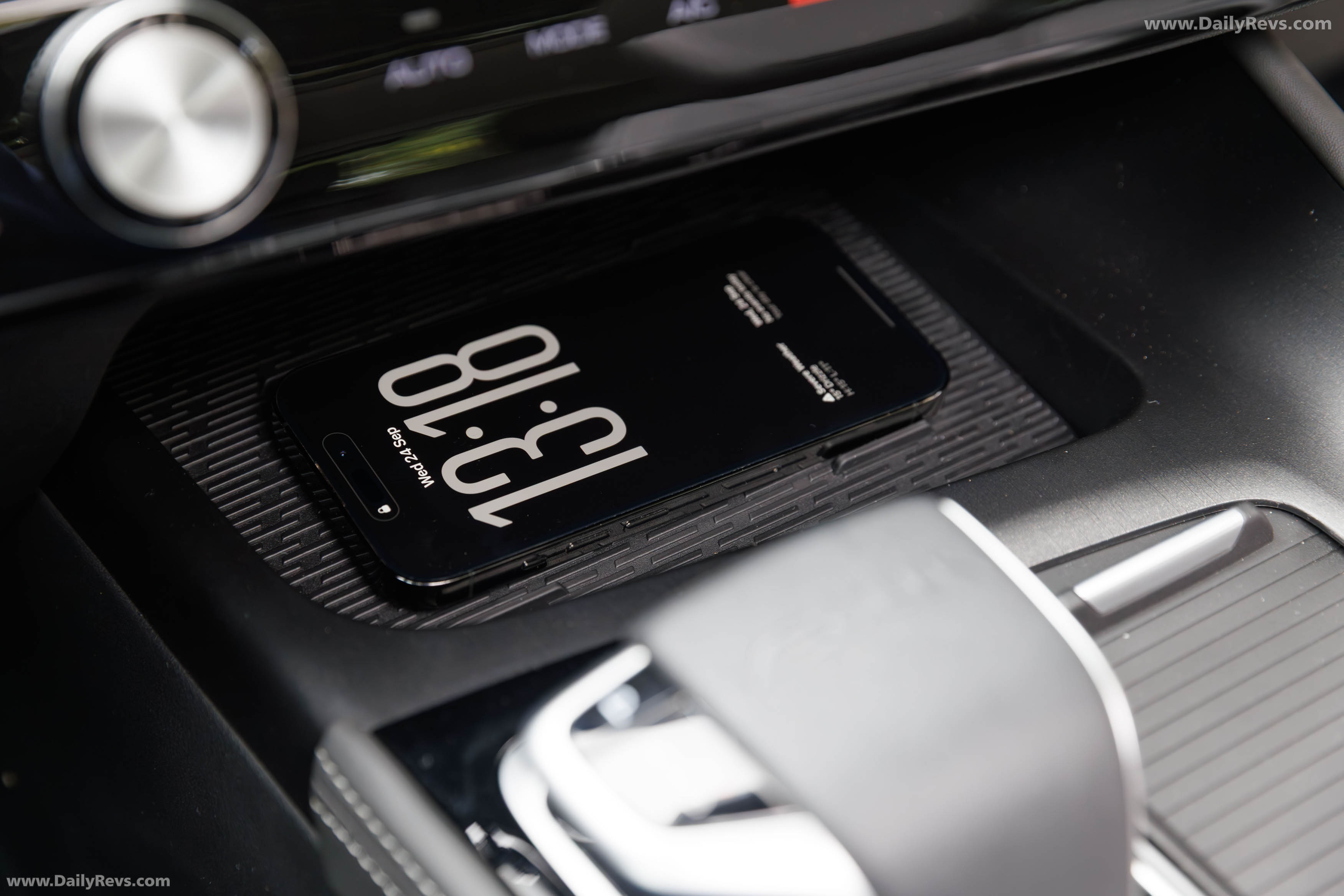 2026 Dongfeng Huge Interior