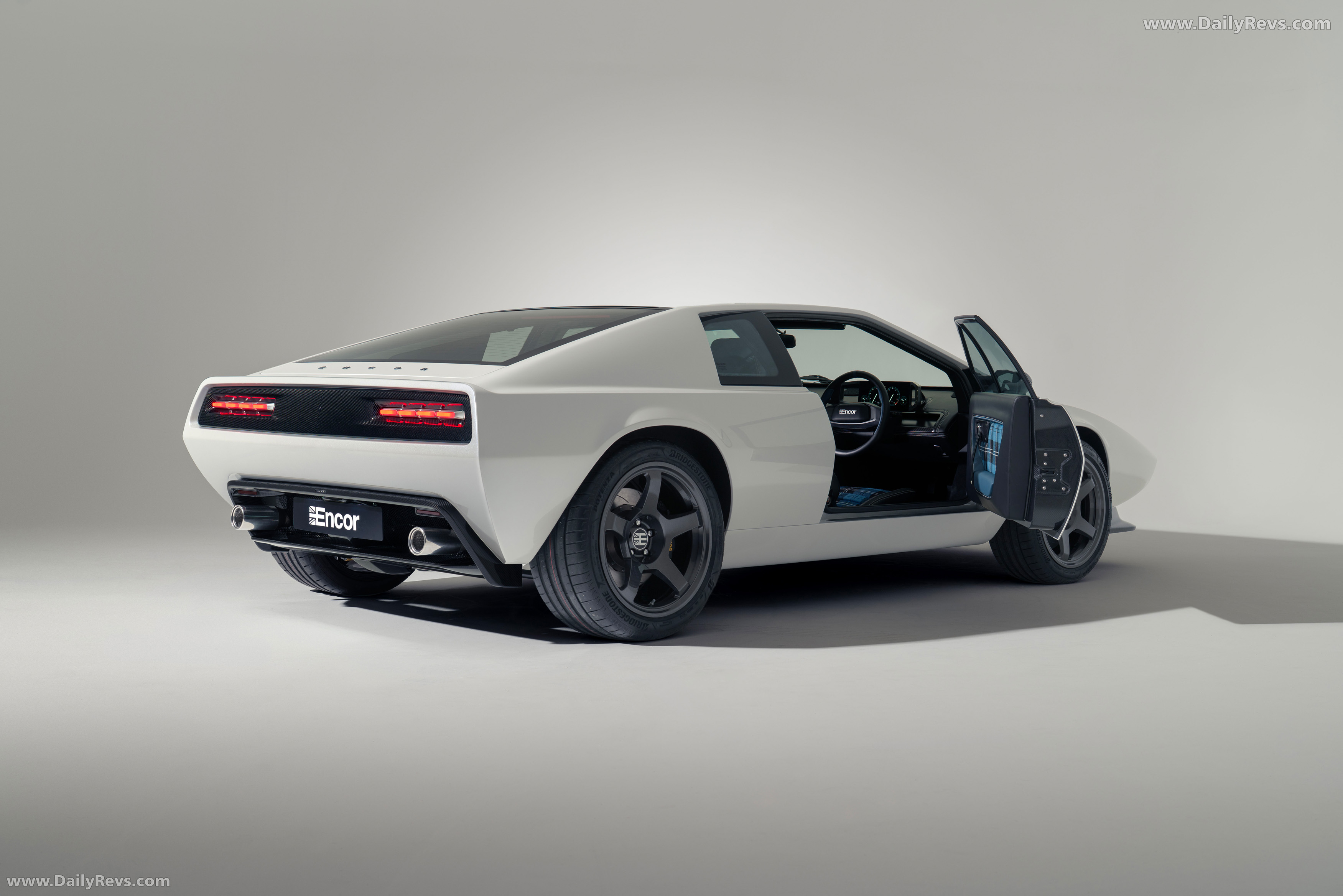 2026 Encor Design Series 1 Rear View
