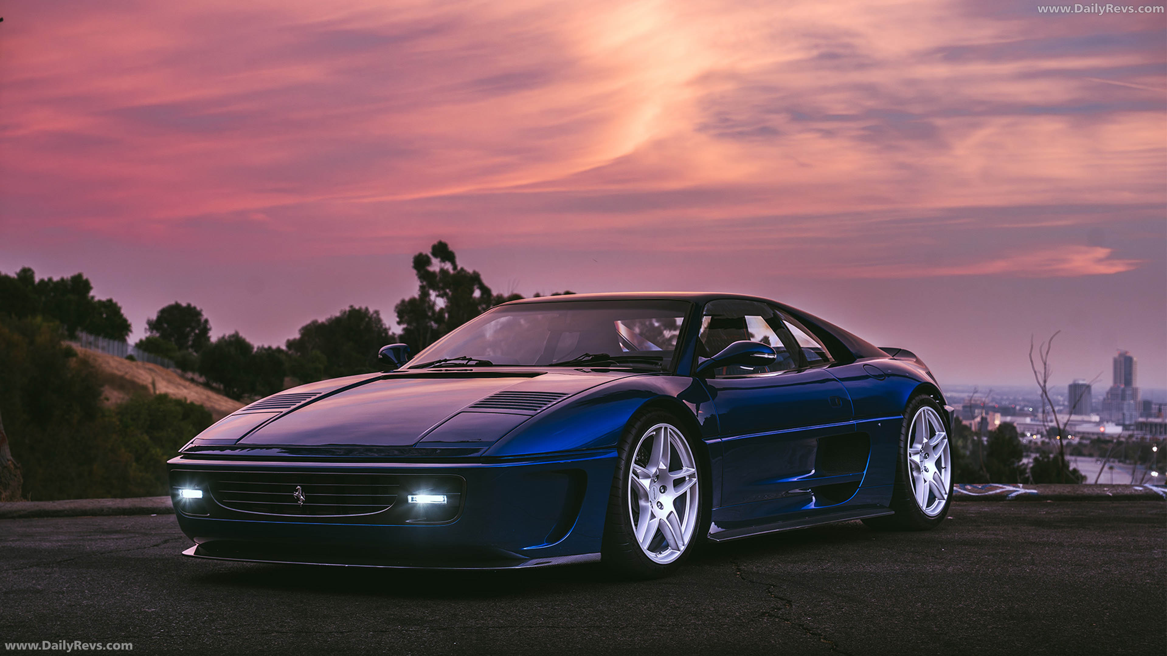 2024 Evoluto 355 Front View
