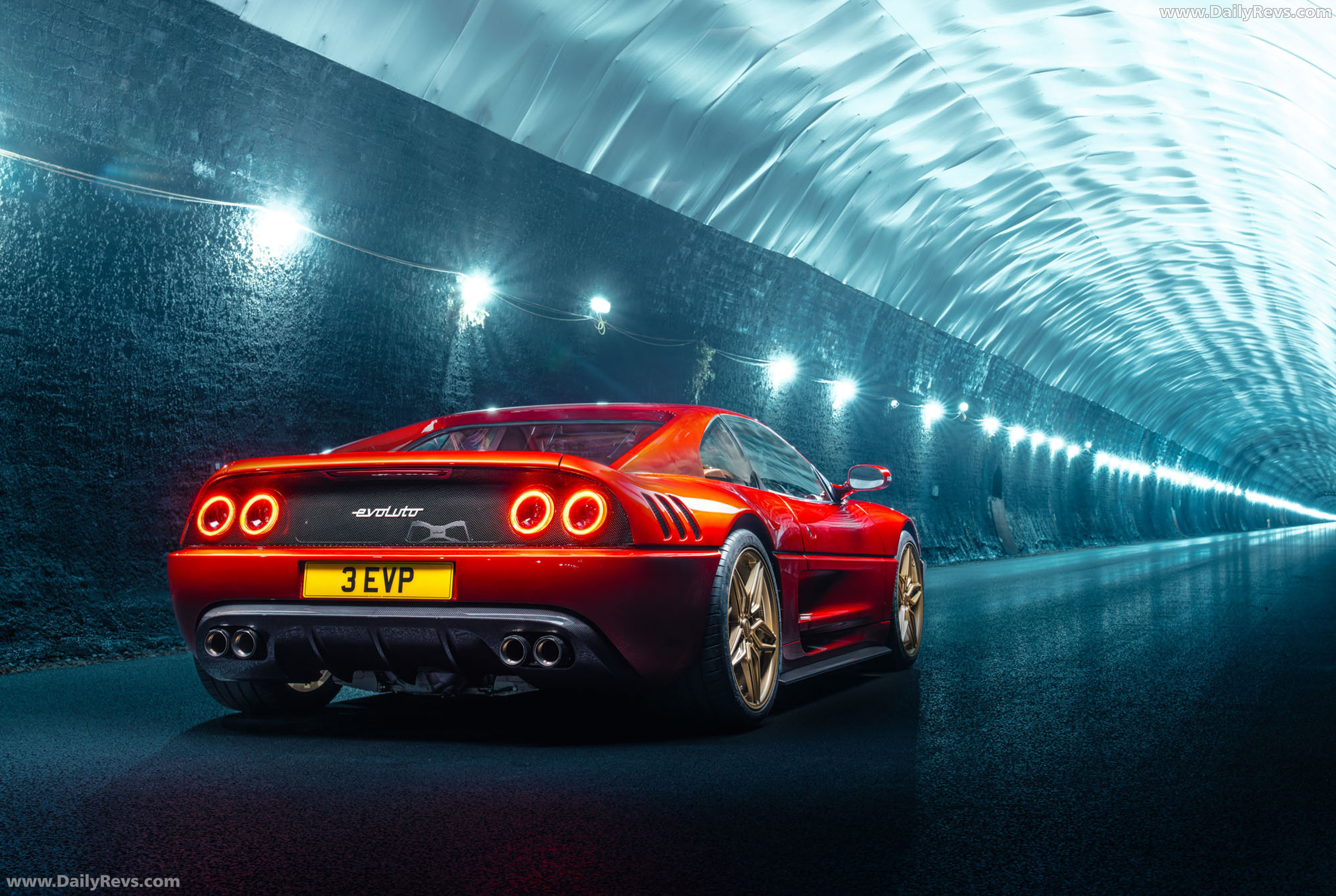 2024 Evoluto 355 Rear View