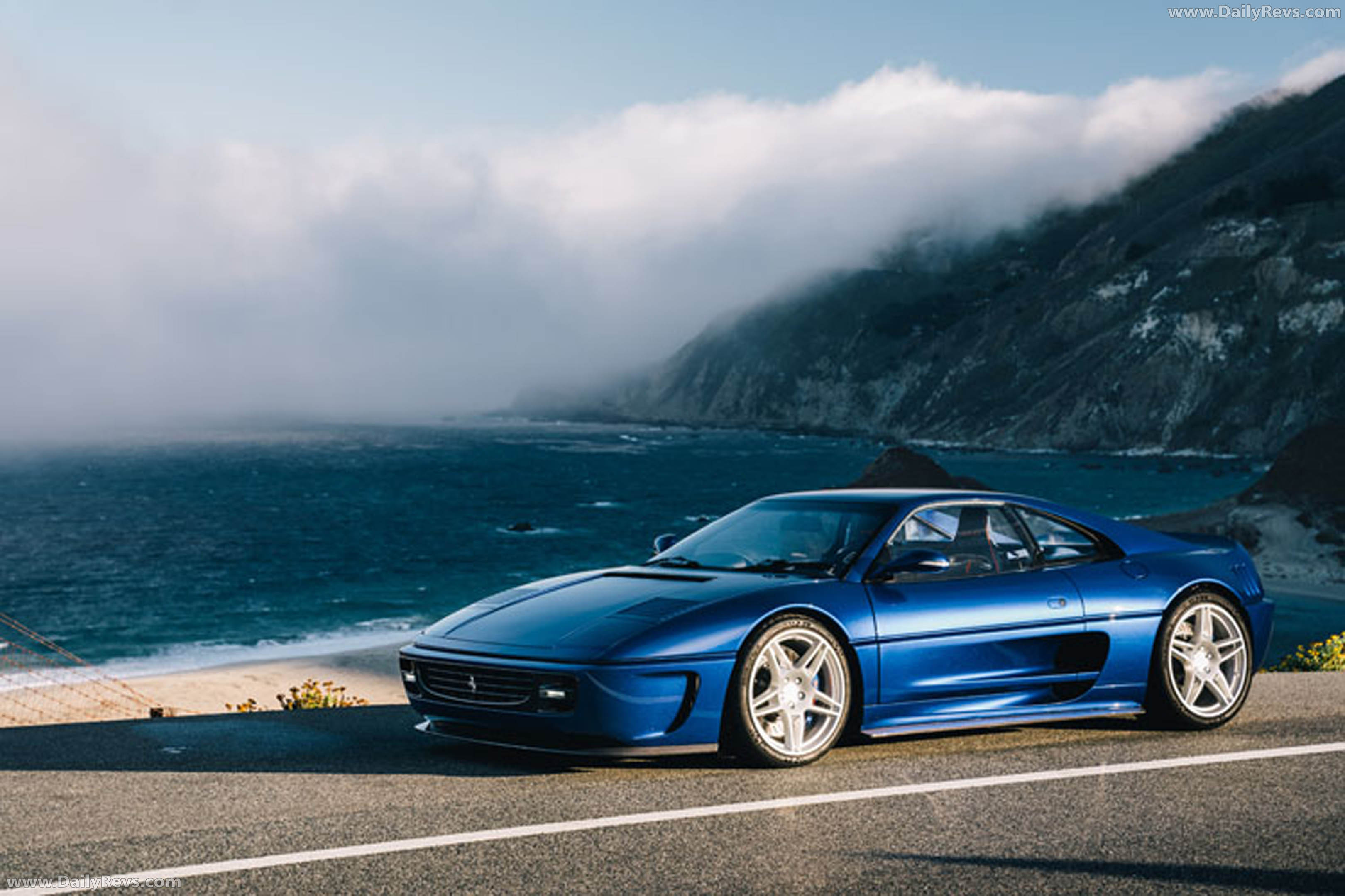 2024 Evoluto 355 Side View