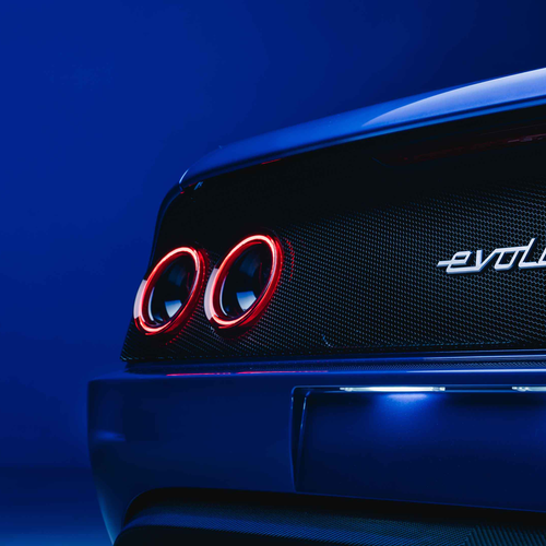 2024 Evoluto 355 Exterior