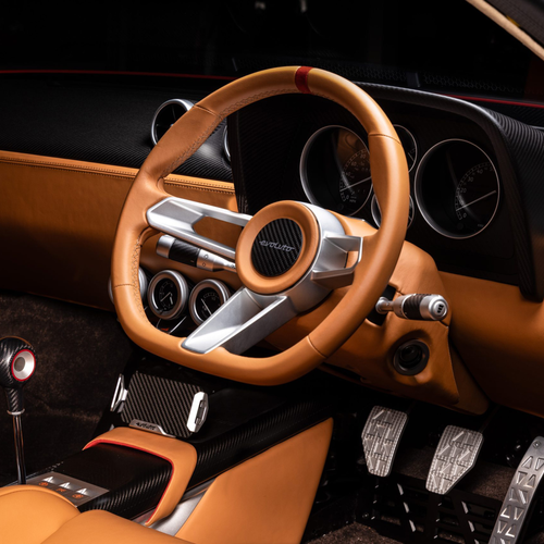2024 Evoluto 355 Interior
