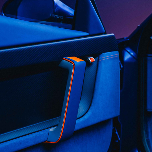 2024 Evoluto 355 Interior