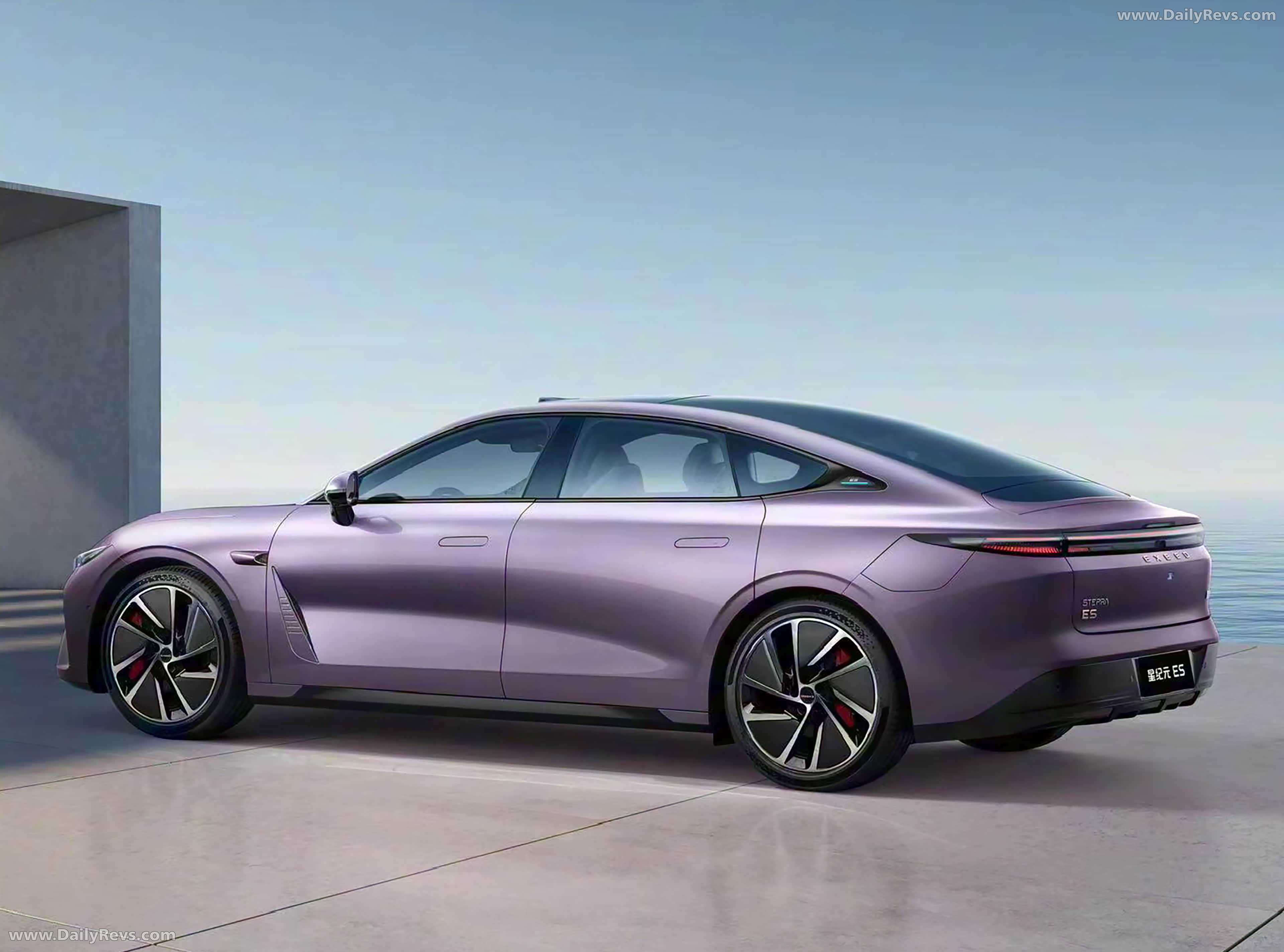 2025 Exeed Sterra ES Rear View
