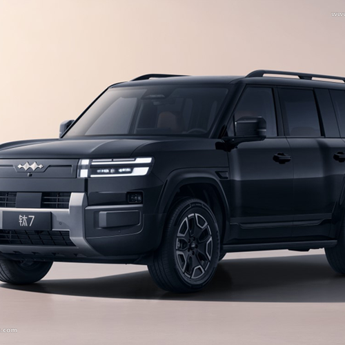 2025 Fang Cheng Bao Leopard 7 Front View