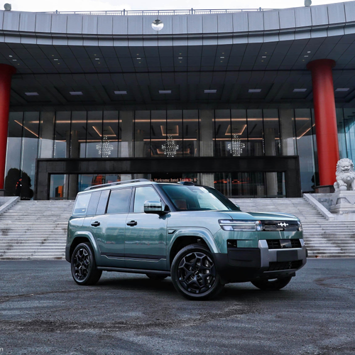 2025 Fang Cheng Bao Leopard 7 Front View