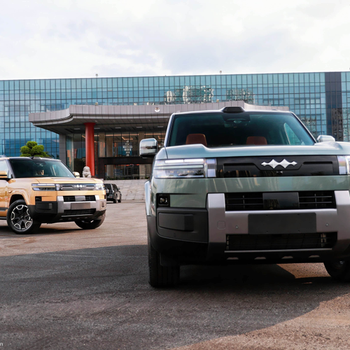 2025 Fang Cheng Bao Leopard 7 Front View