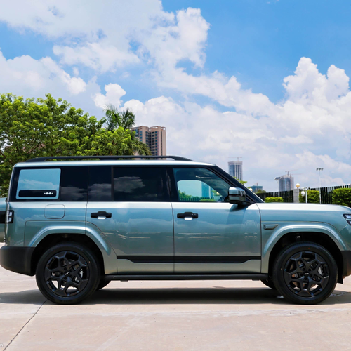 2025 Fang Cheng Bao Leopard 7 Side View