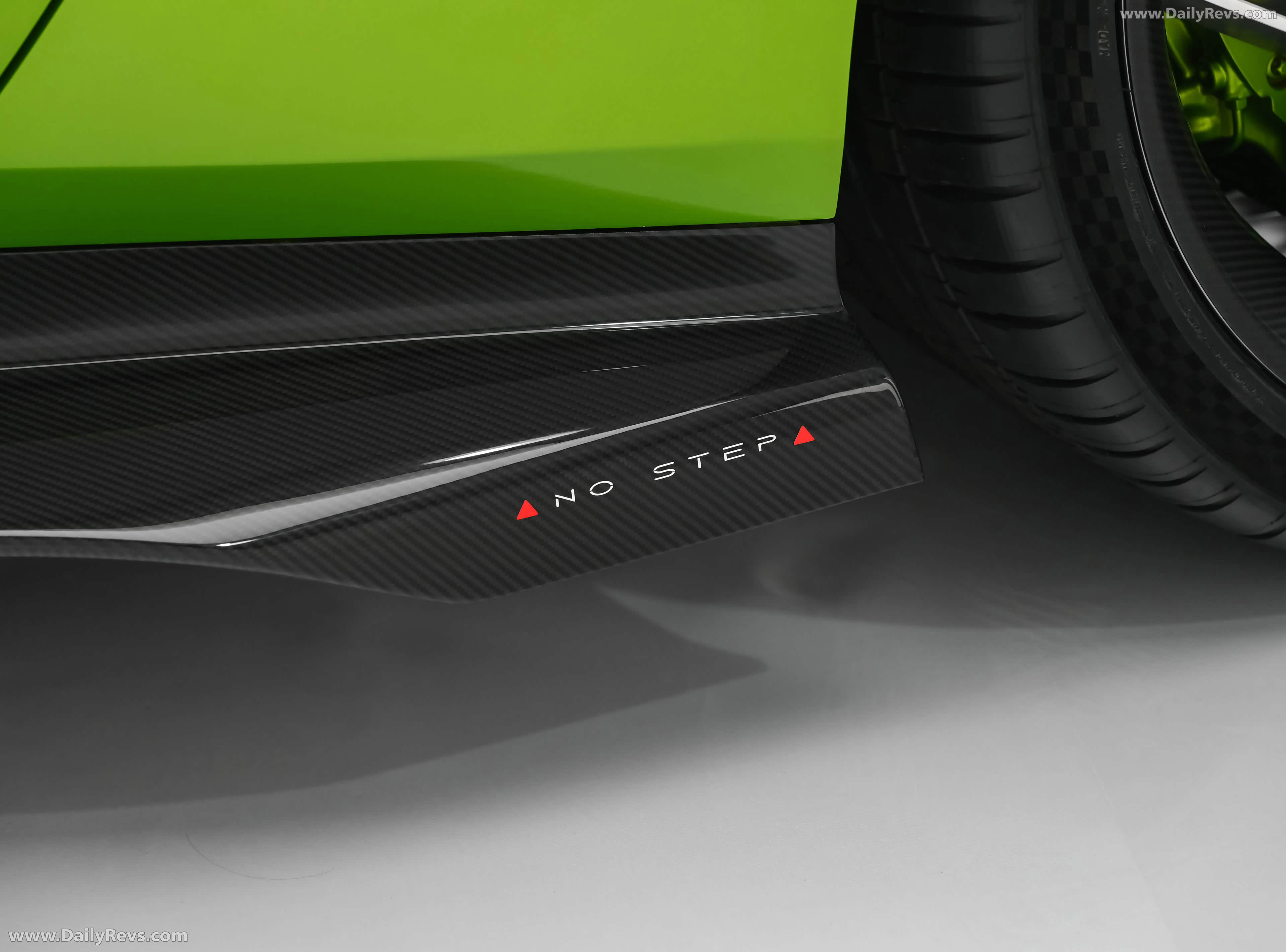 2026 Fang Cheng Bao Formula X Exterior