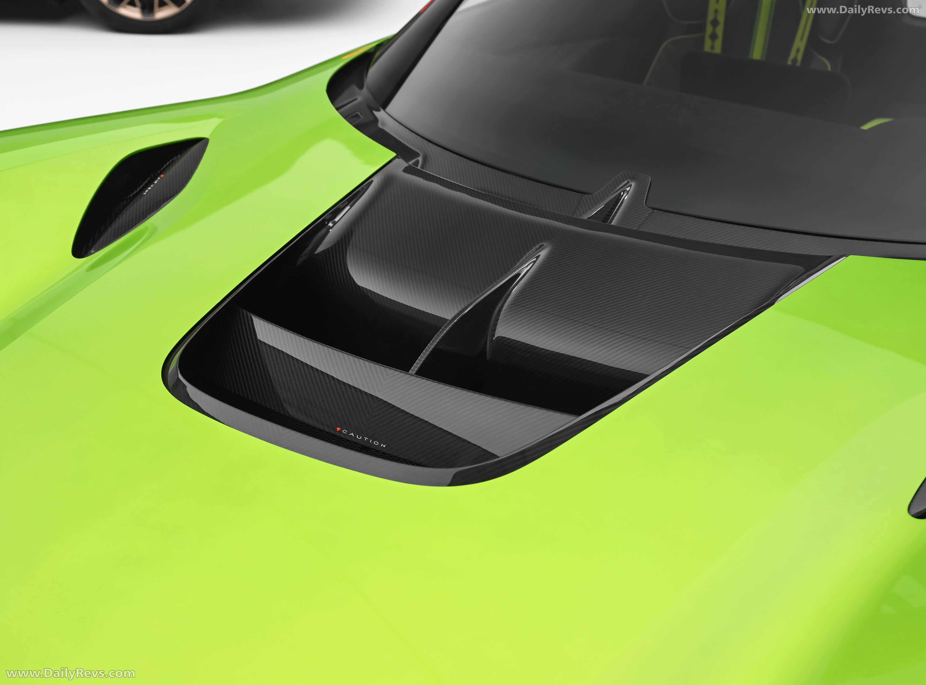 2026 Fang Cheng Bao Formula X Exterior