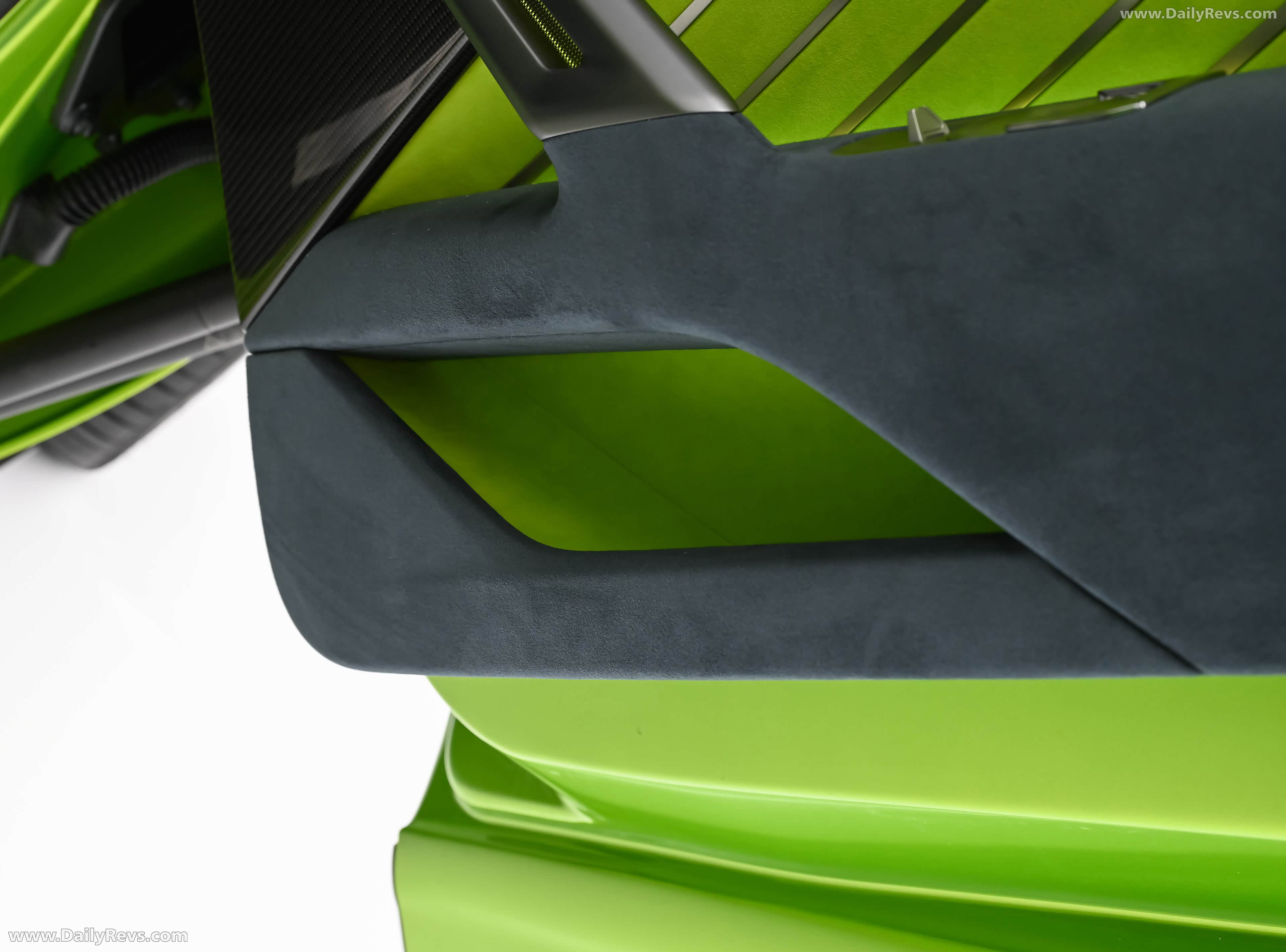 2026 Fang Cheng Bao Formula X Exterior