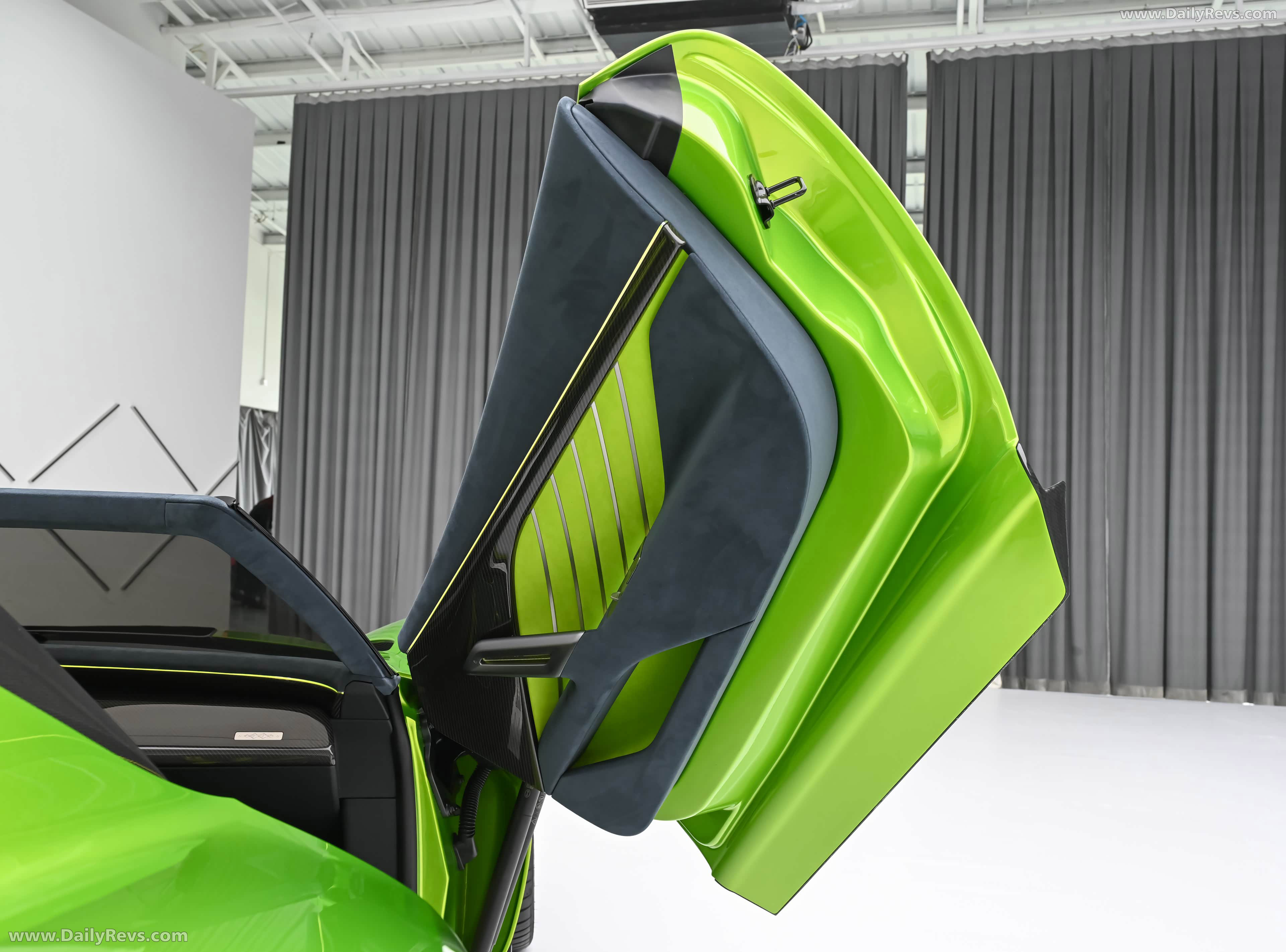 2026 Fang Cheng Bao Formula X Interior