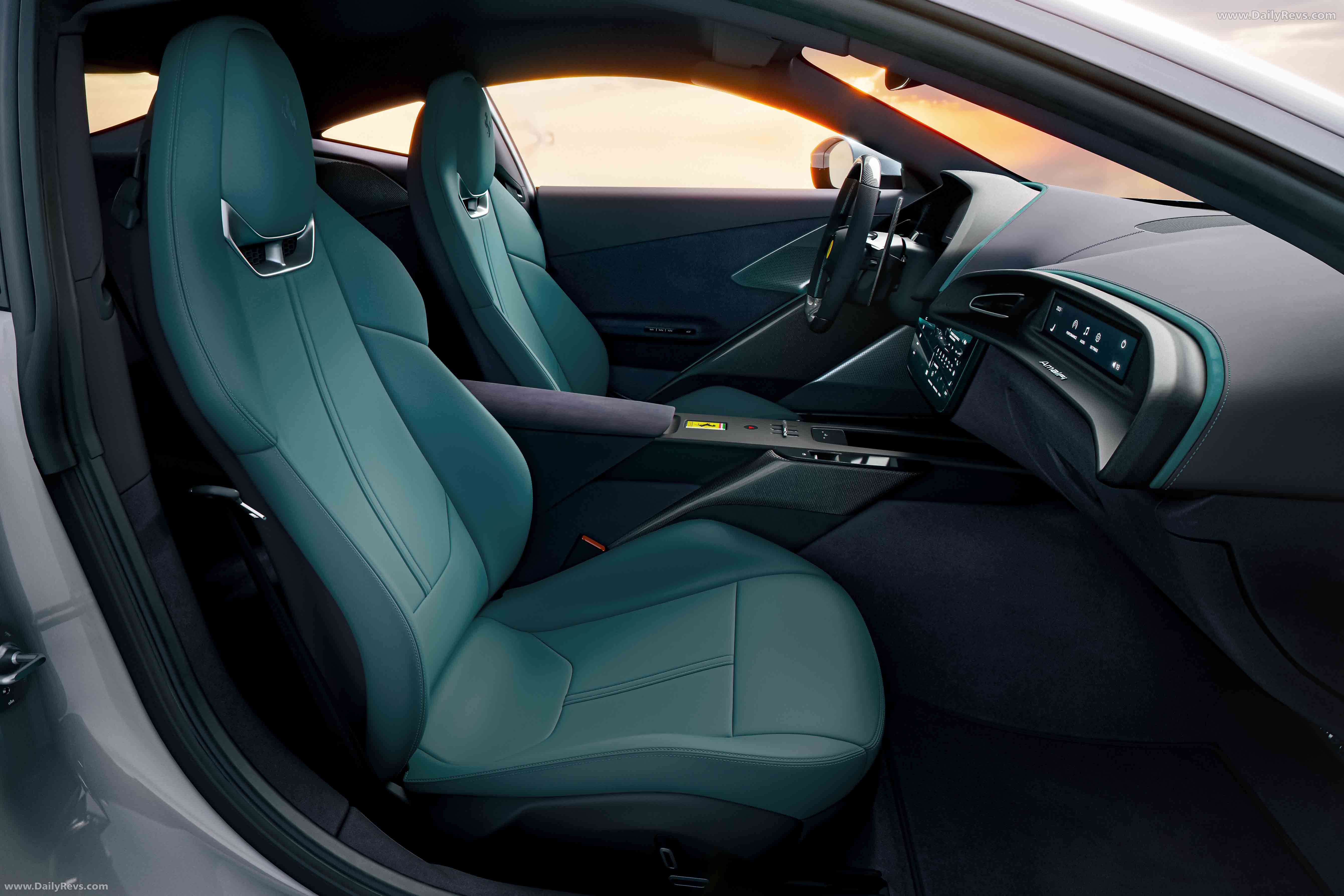 2026 Ferrari Amalfi Interior