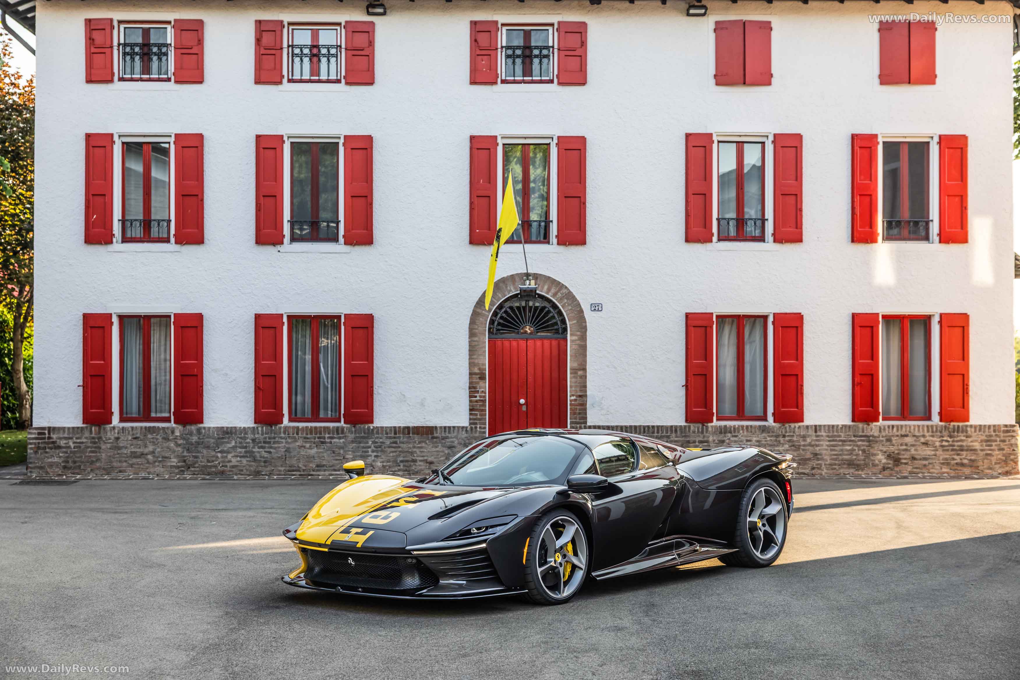 2026 Ferrari Daytona SP3 Tailor Made Front View
