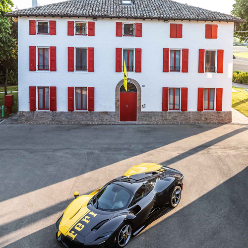 2026 Ferrari Daytona SP3 Tailor Made Top View