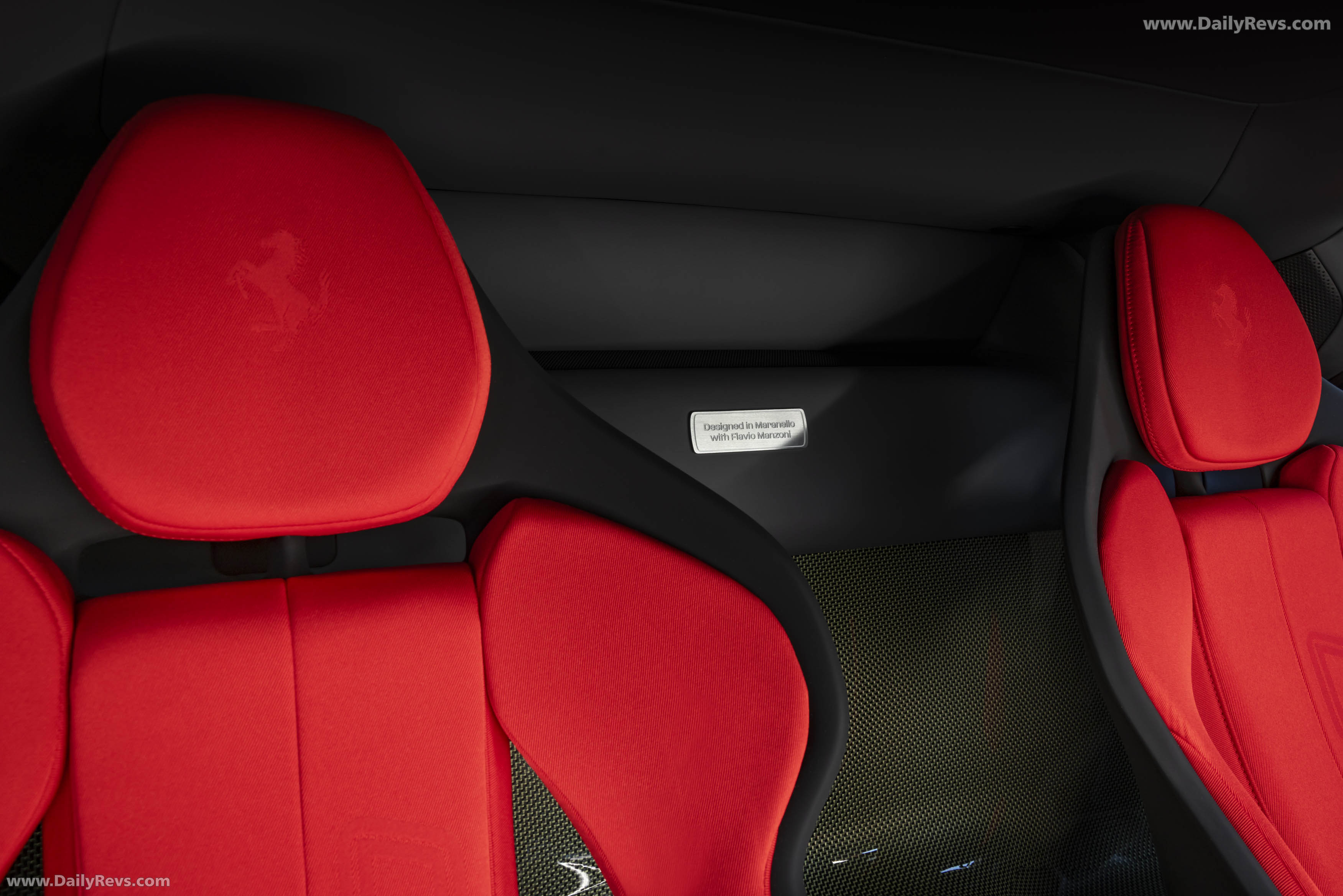 2026 Ferrari SC40 Interior
