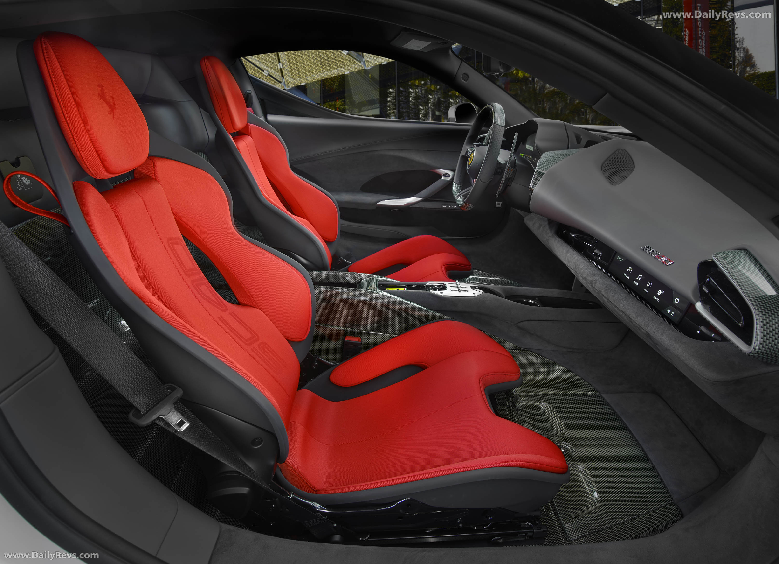 2026 Ferrari SC40 Interior