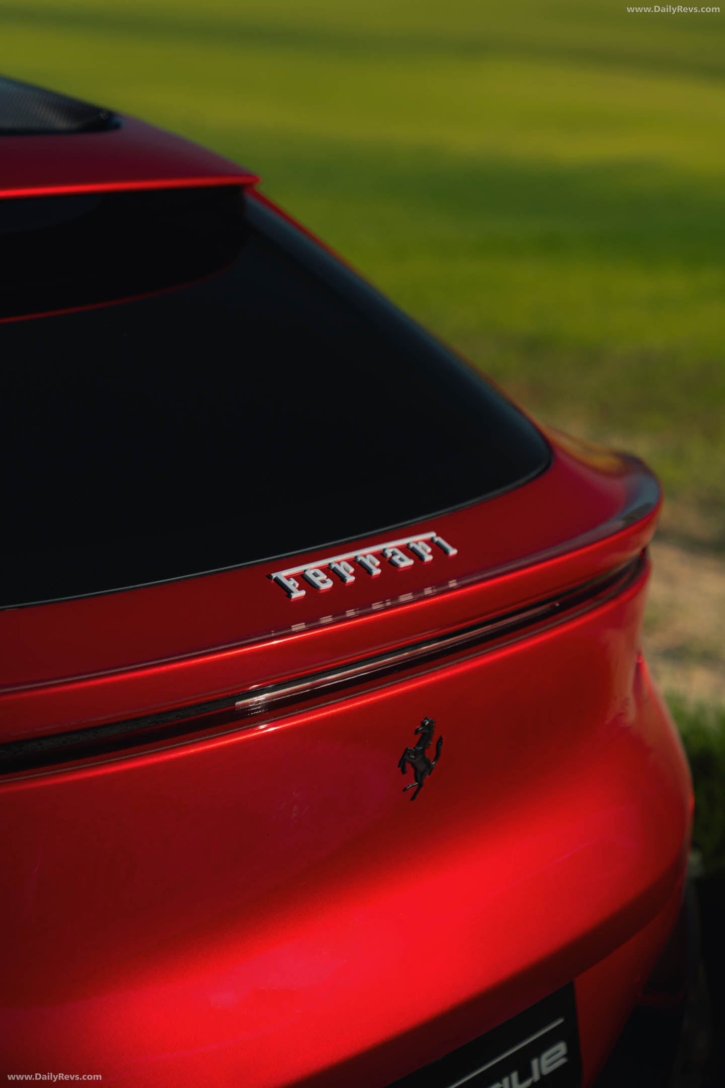2027 Ferrari Purosangue Handling Speciale Exterior