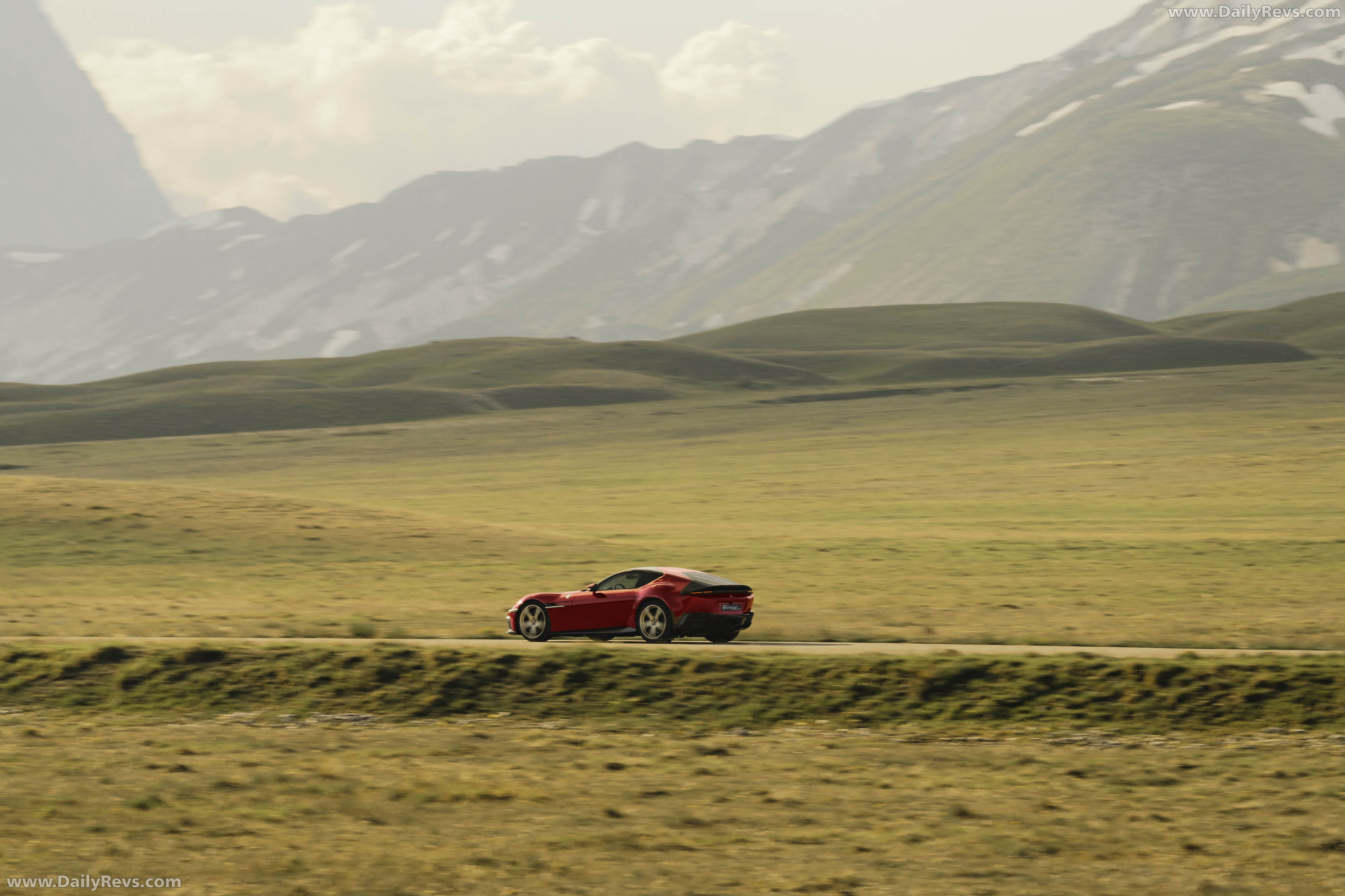 2027 Ferrari 12Cilindri Manuale Side View
