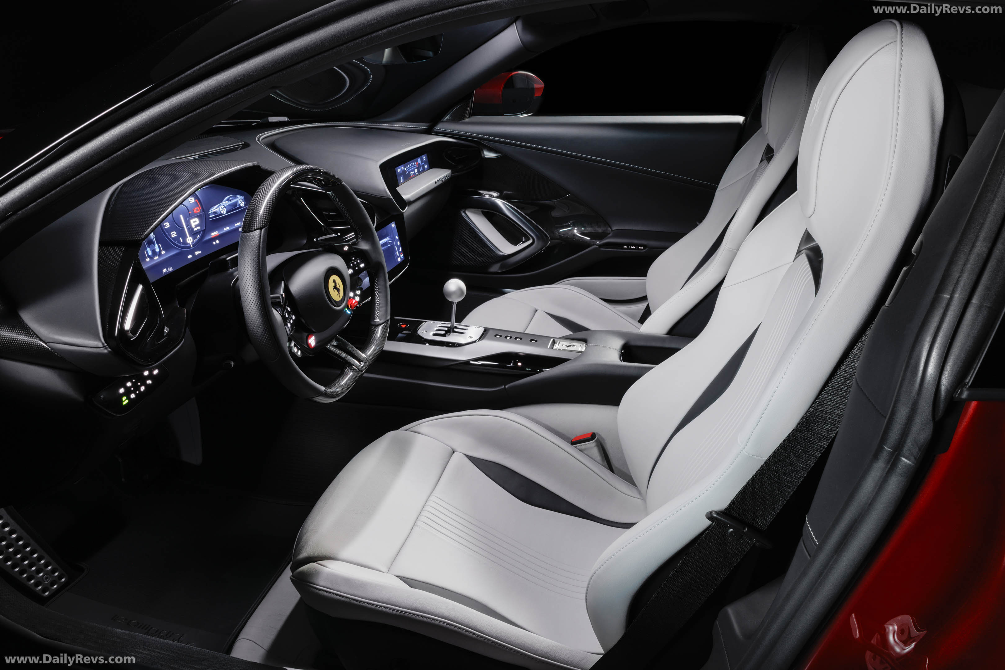 2027 Ferrari 12Cilindri Manuale Interior