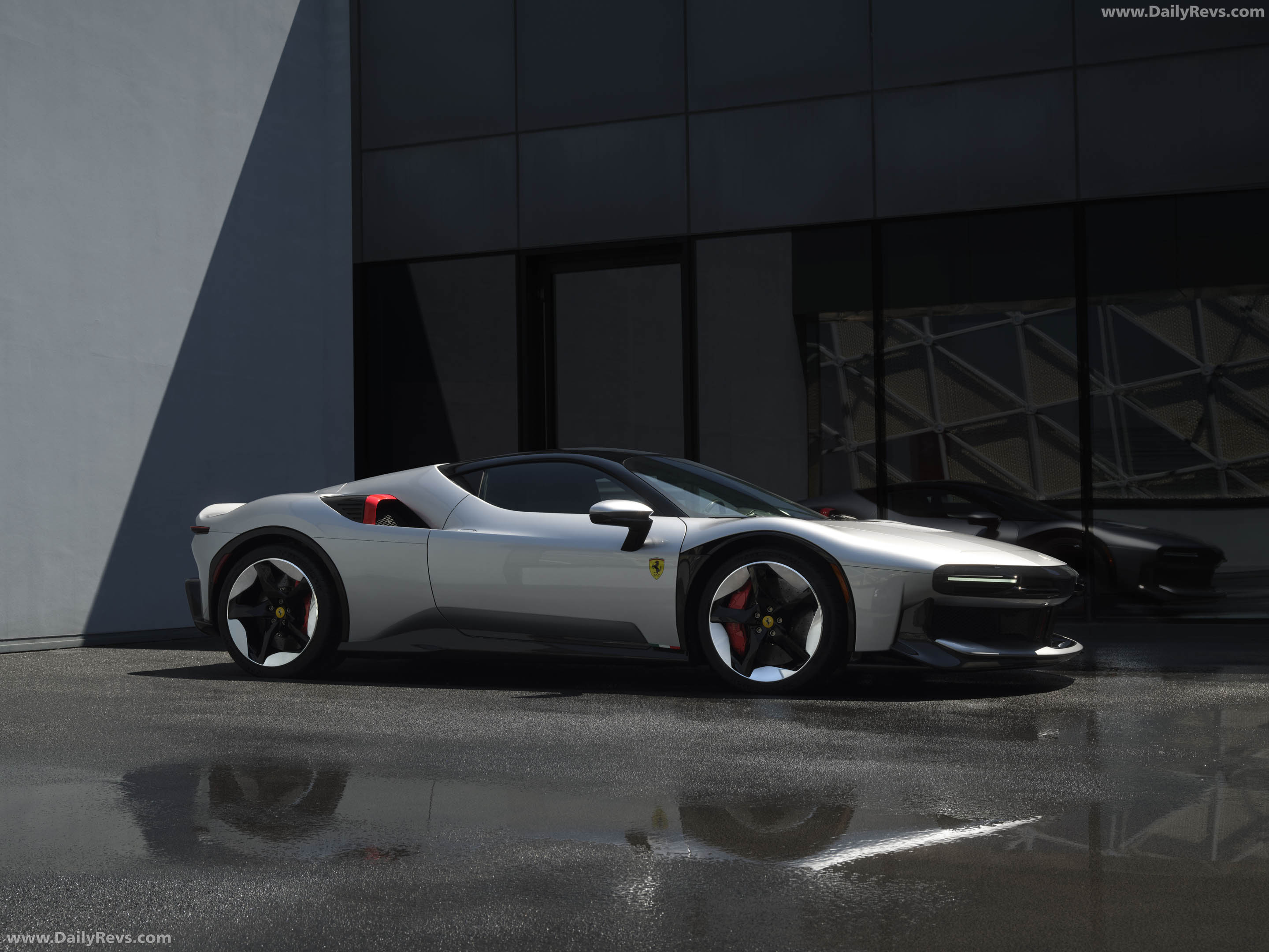 2027 Ferrari CZ26 Side View