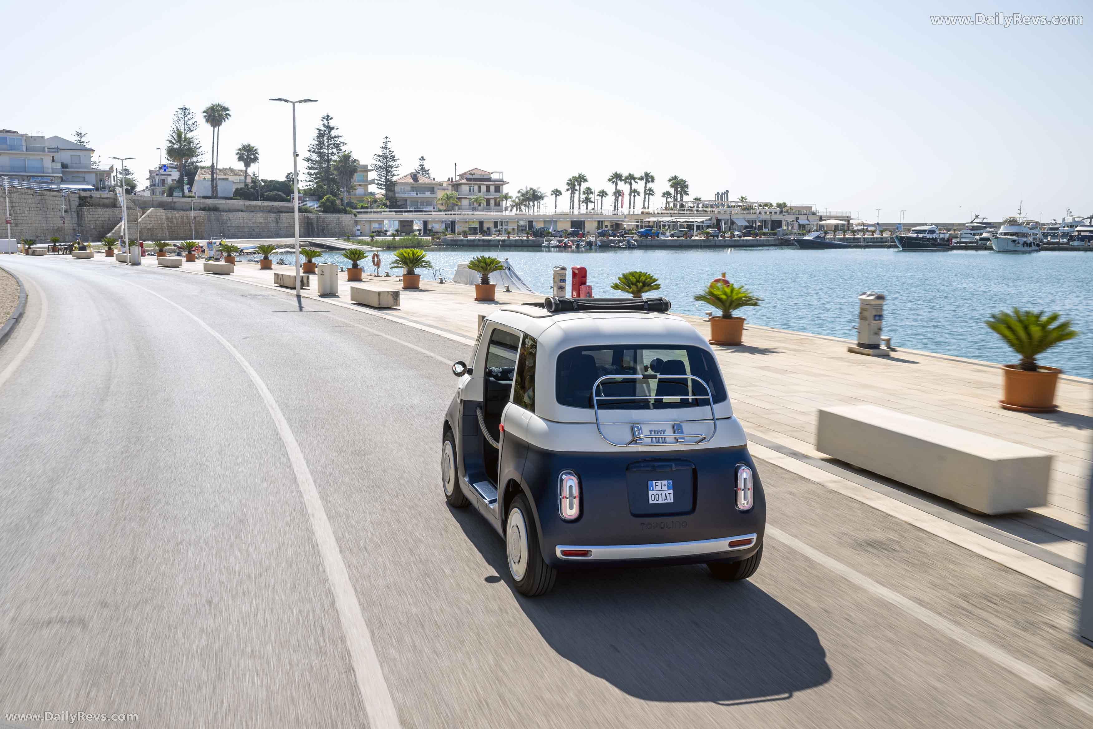 2026 Fiat Topolino Vilebrequin Collectors Edition Front View