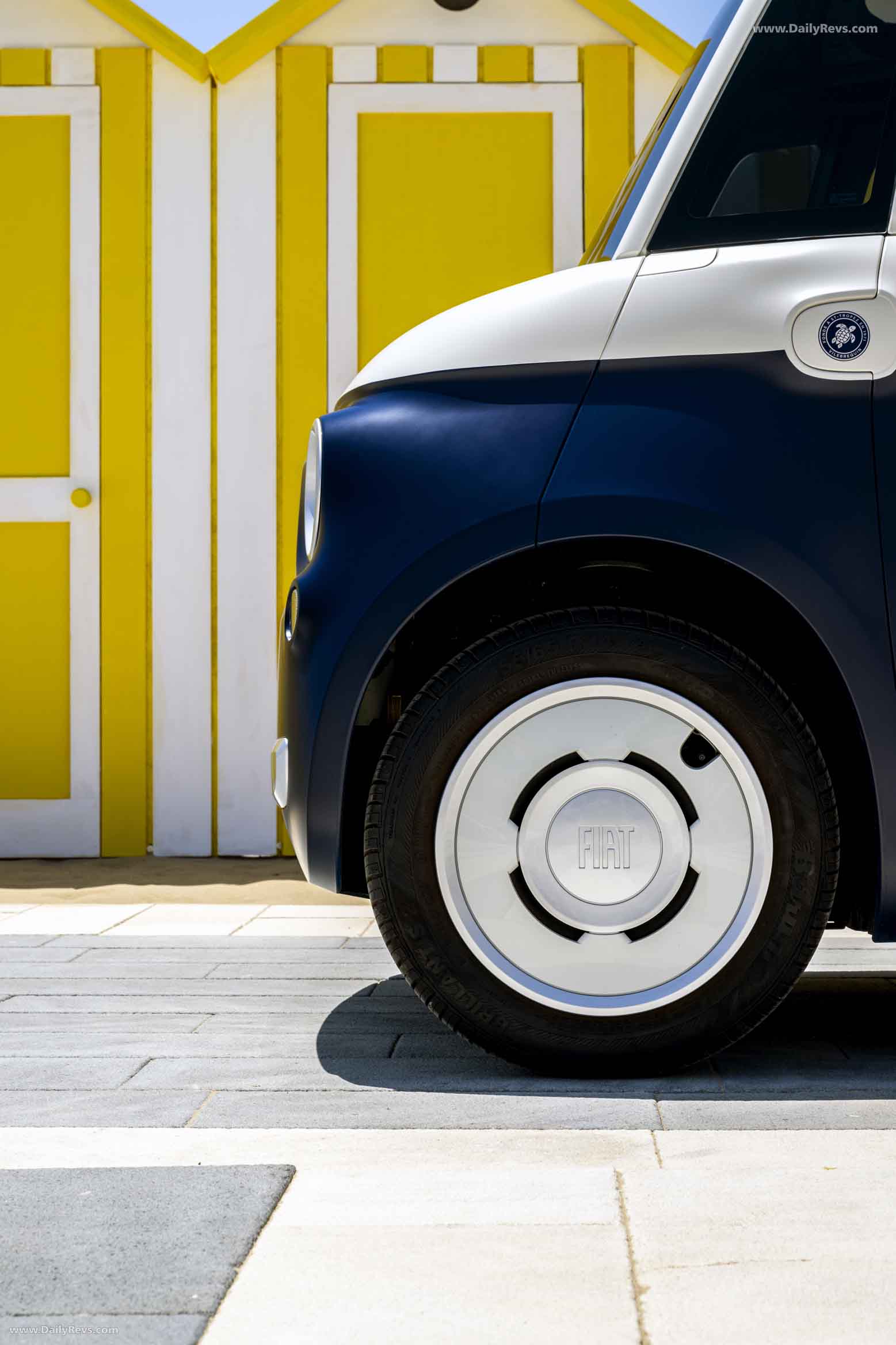 2026 Fiat Topolino Vilebrequin Collectors Edition Exterior