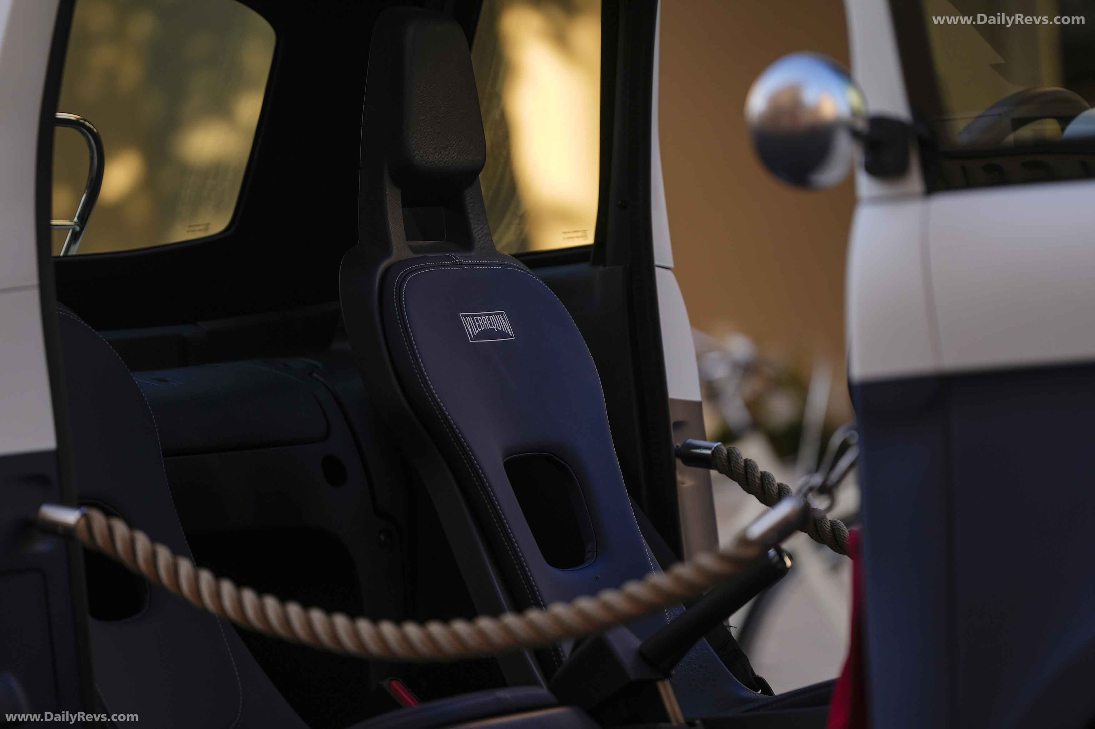 2026 Fiat Topolino Vilebrequin Collectors Edition Interior