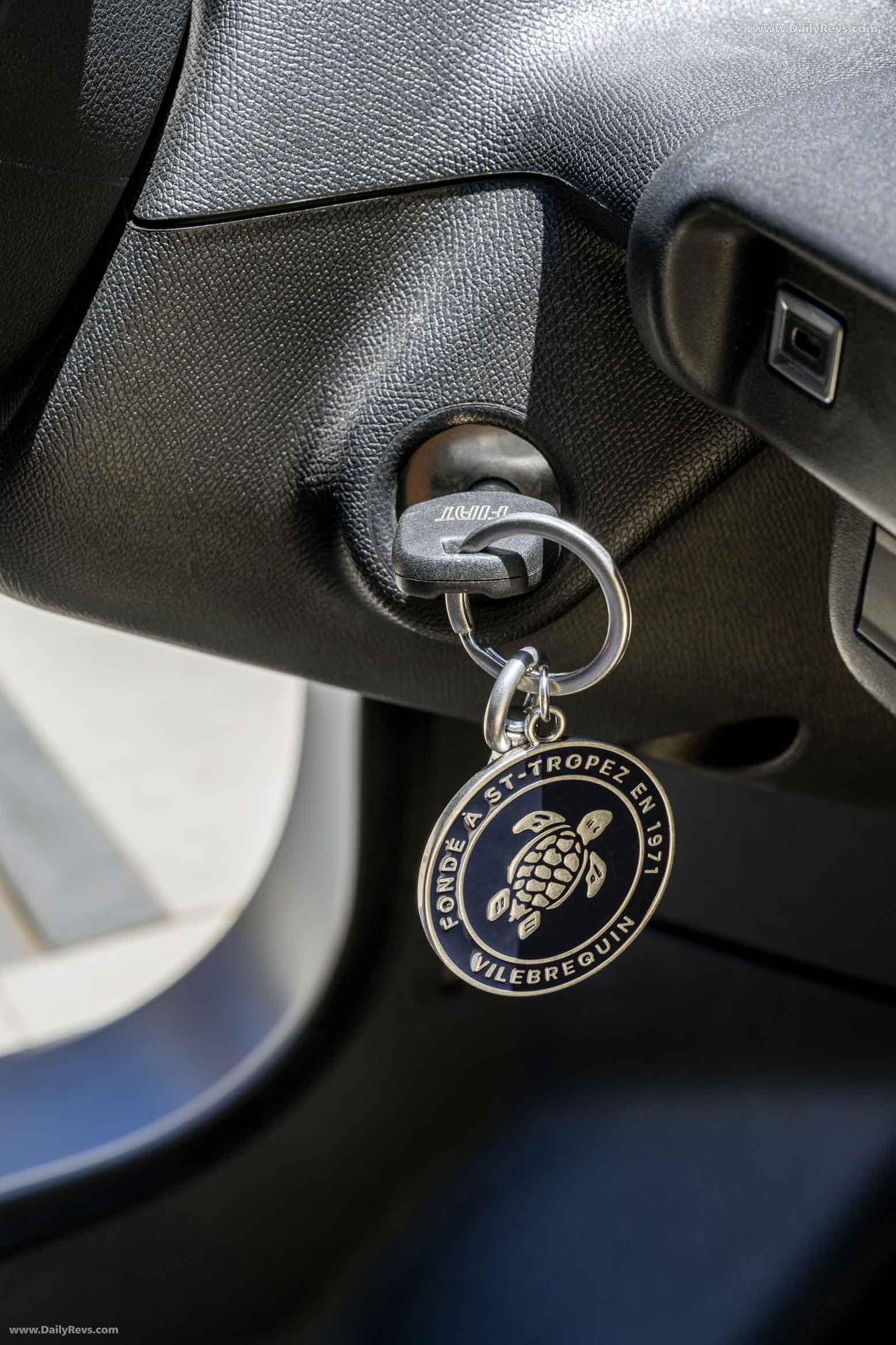 2026 Fiat Topolino Vilebrequin Collectors Edition Interior