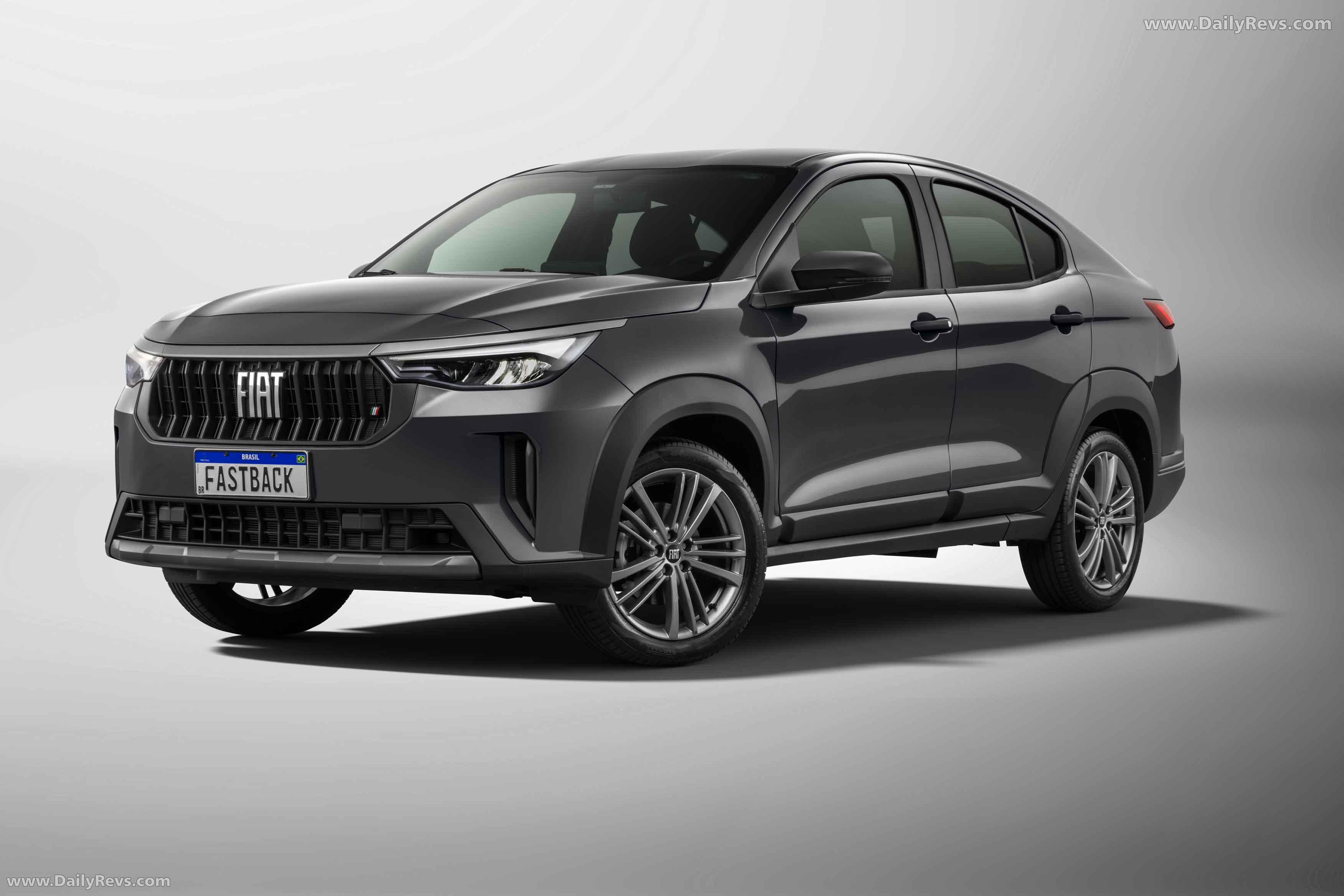 2026 Fiat Fastback T200 Front View