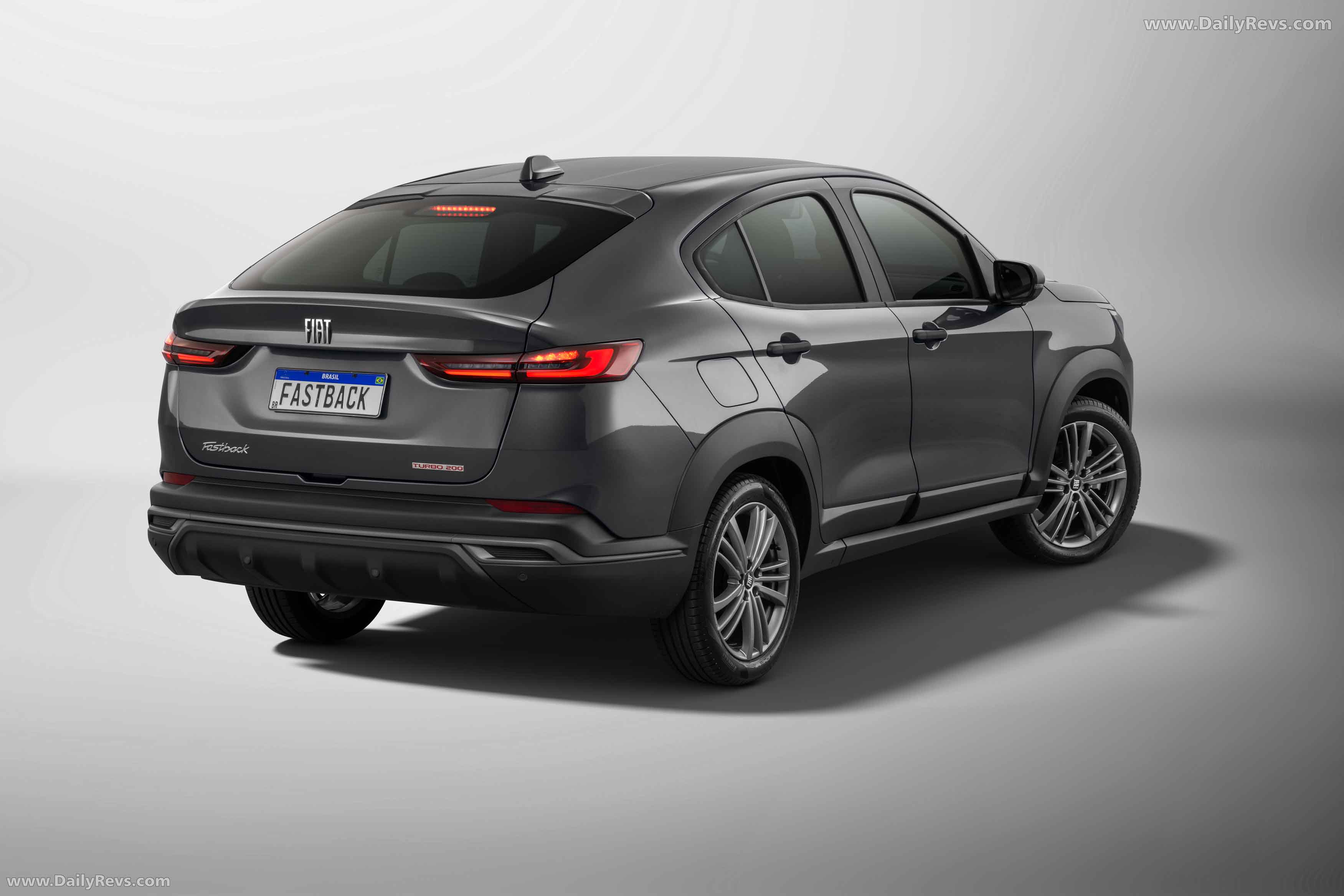 2026 Fiat Fastback T200 Rear View