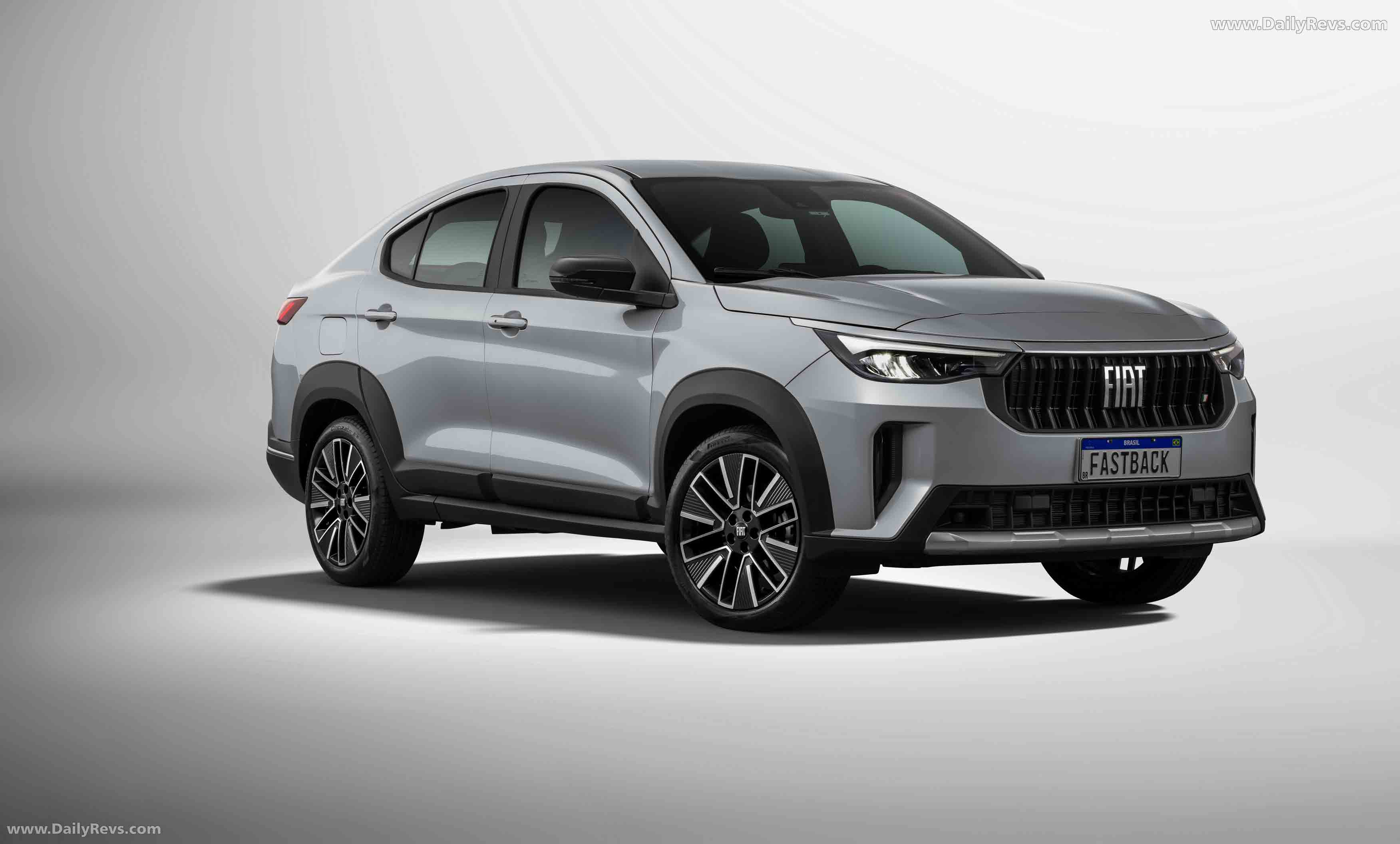 2026 Fiat Fastback Audace Front View