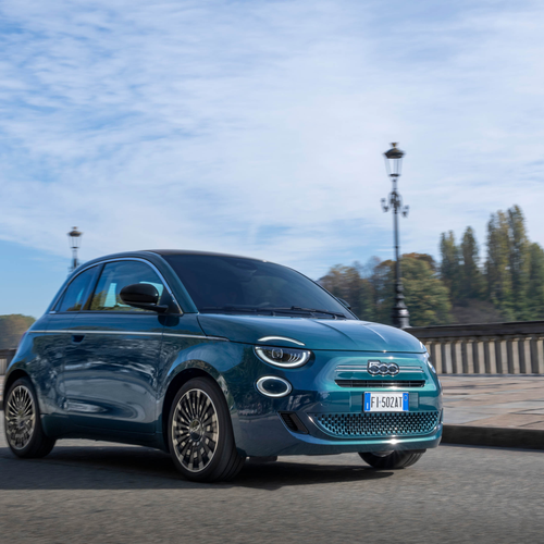2026 Fiat 500 Hybrid ICON Front View