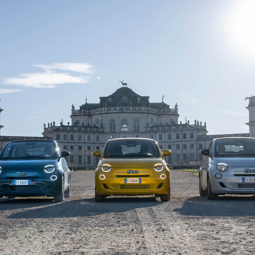 2026 Fiat 500 Hybrid ICON Front View